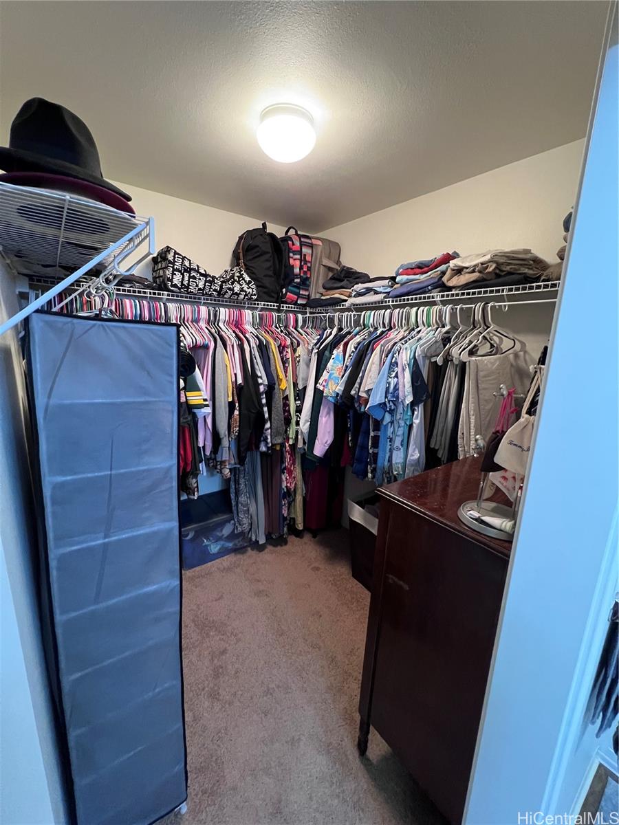 Photo 17 of 25