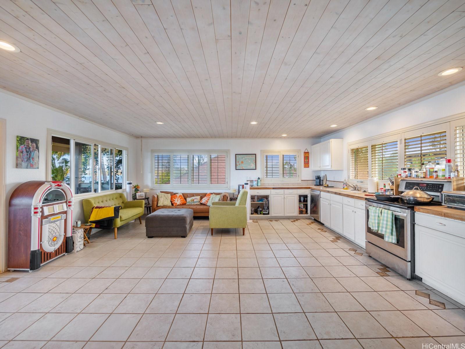 67-333 Kiapoko Place  Unit B