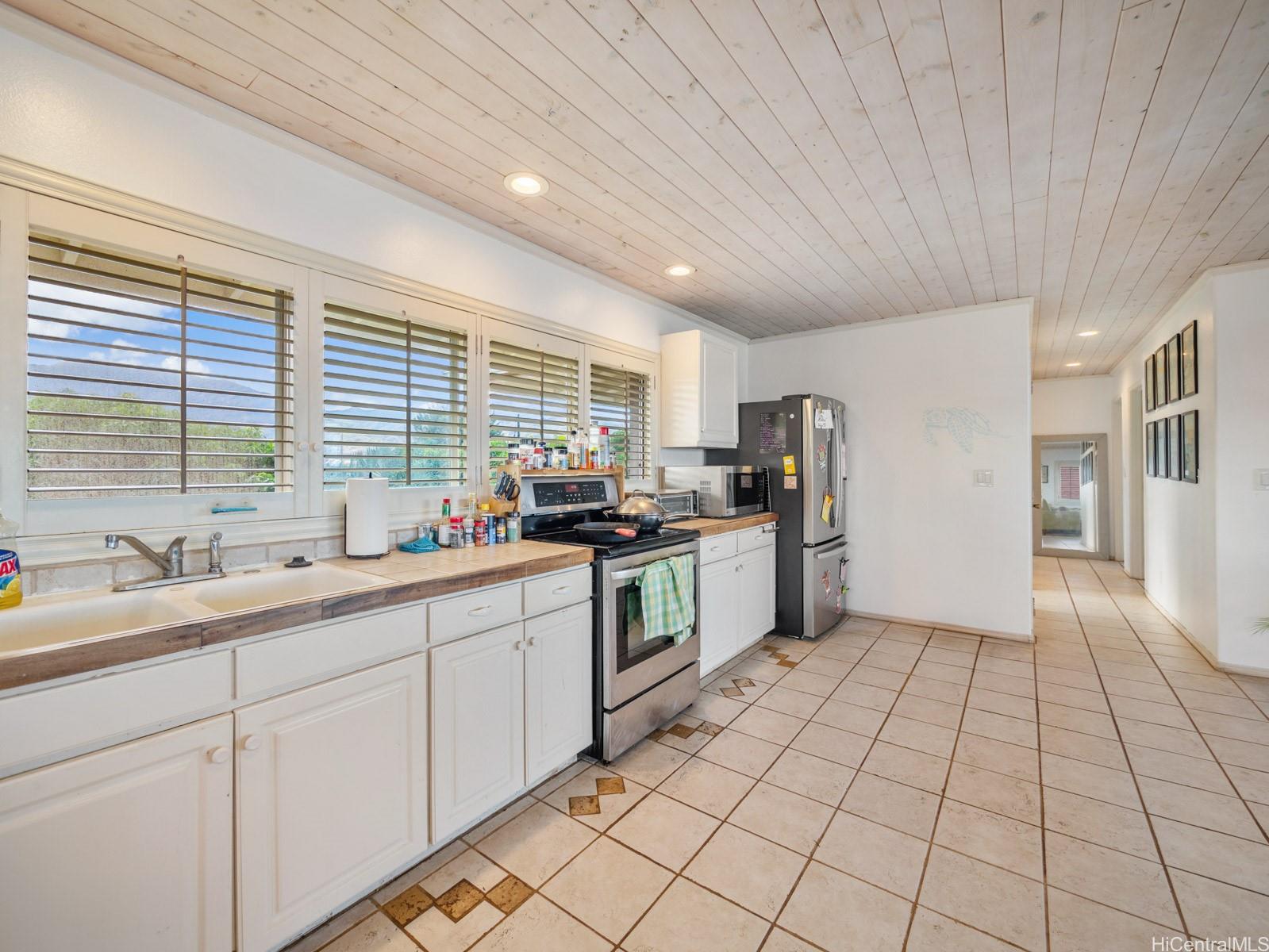 67-333 Kiapoko Place  Unit B