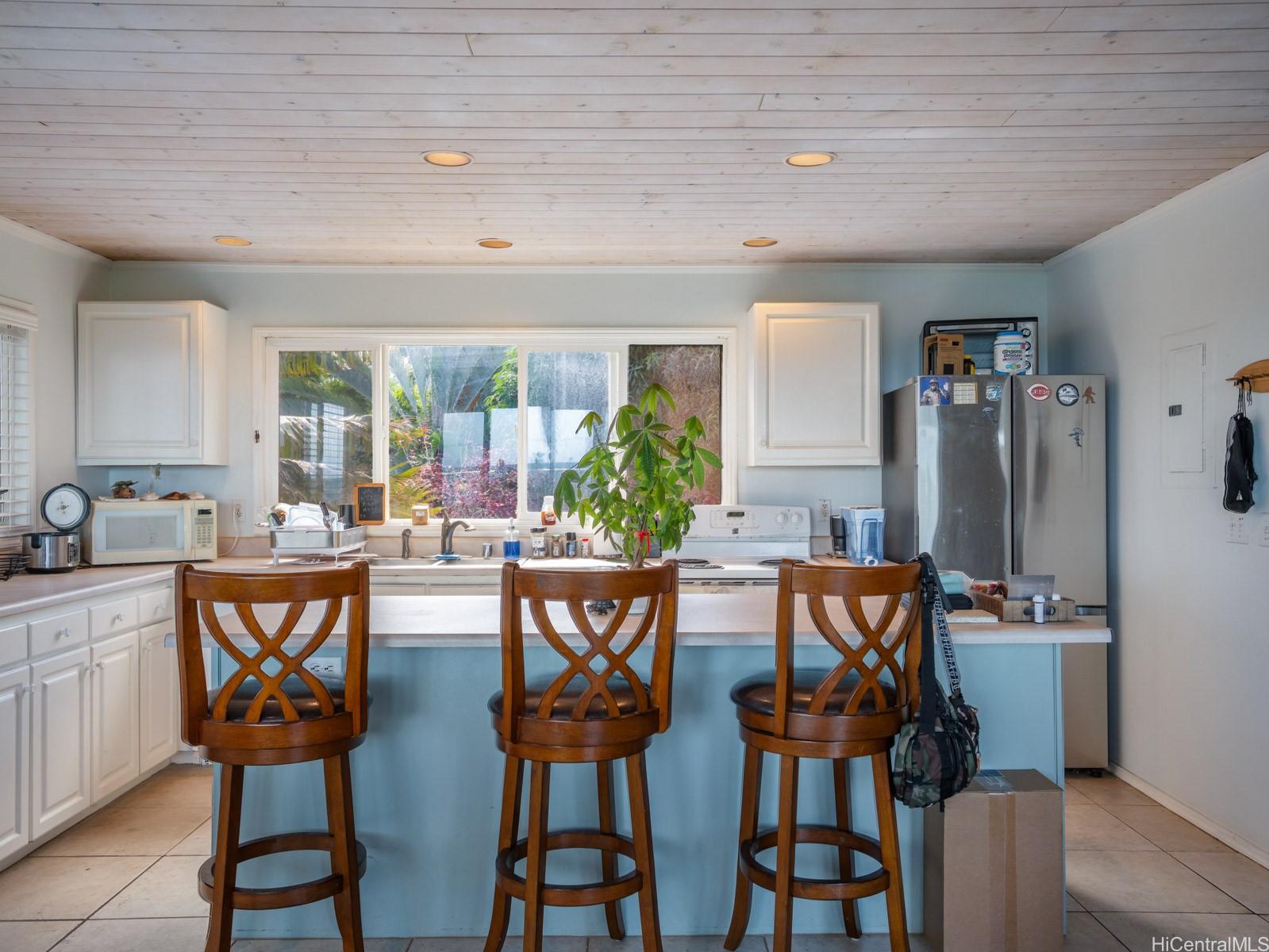 67333 Kiapoko Place  Unit A&B