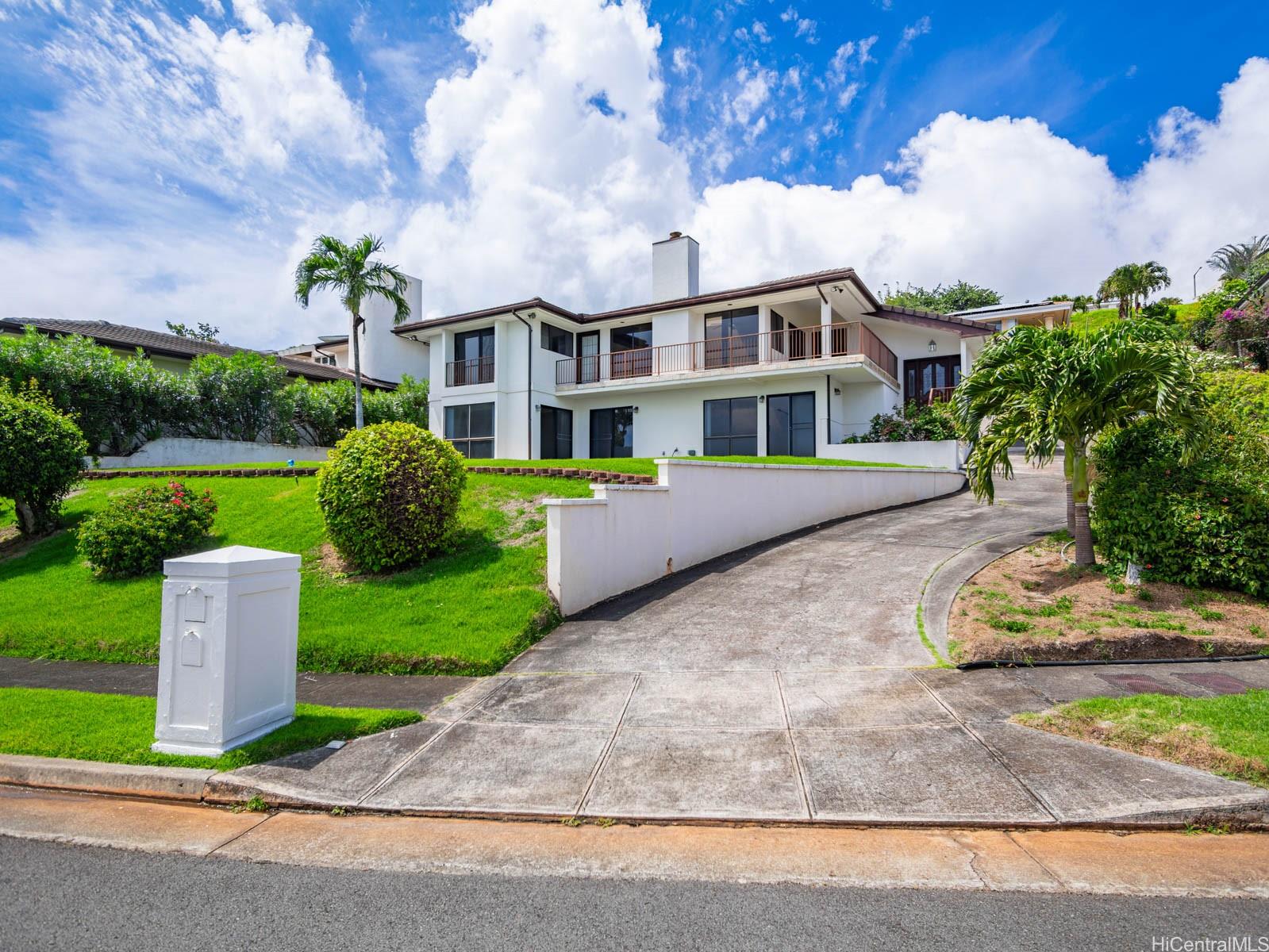 830 Ikena Circle