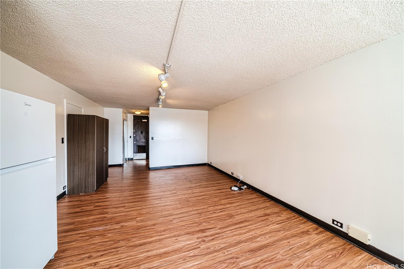 747 Amana Street  Unit 407
