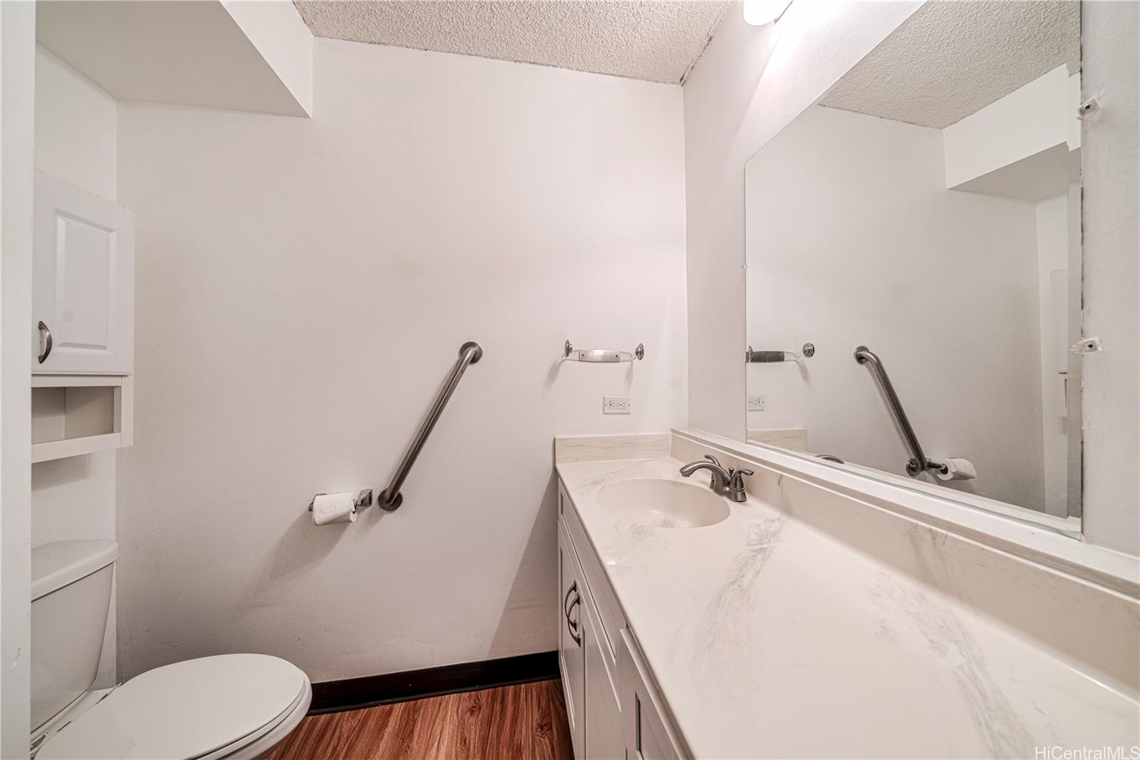 747 Amana Street  Unit 407