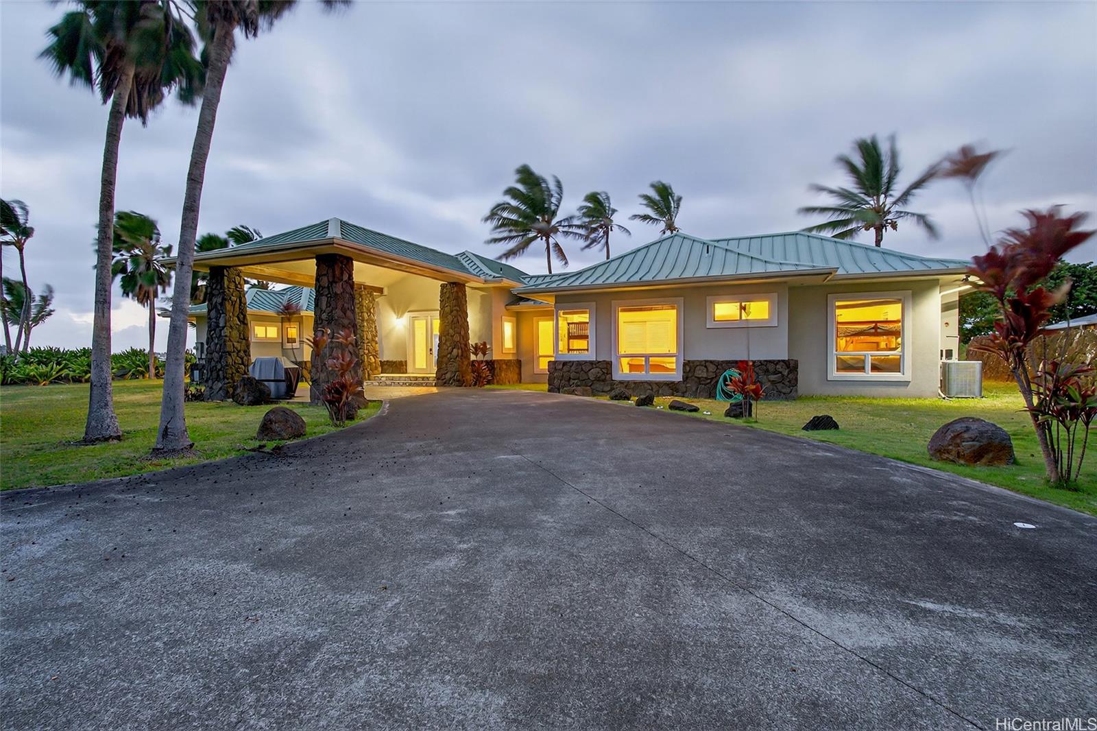 54-327 Kamehameha Highway  Unit 1B