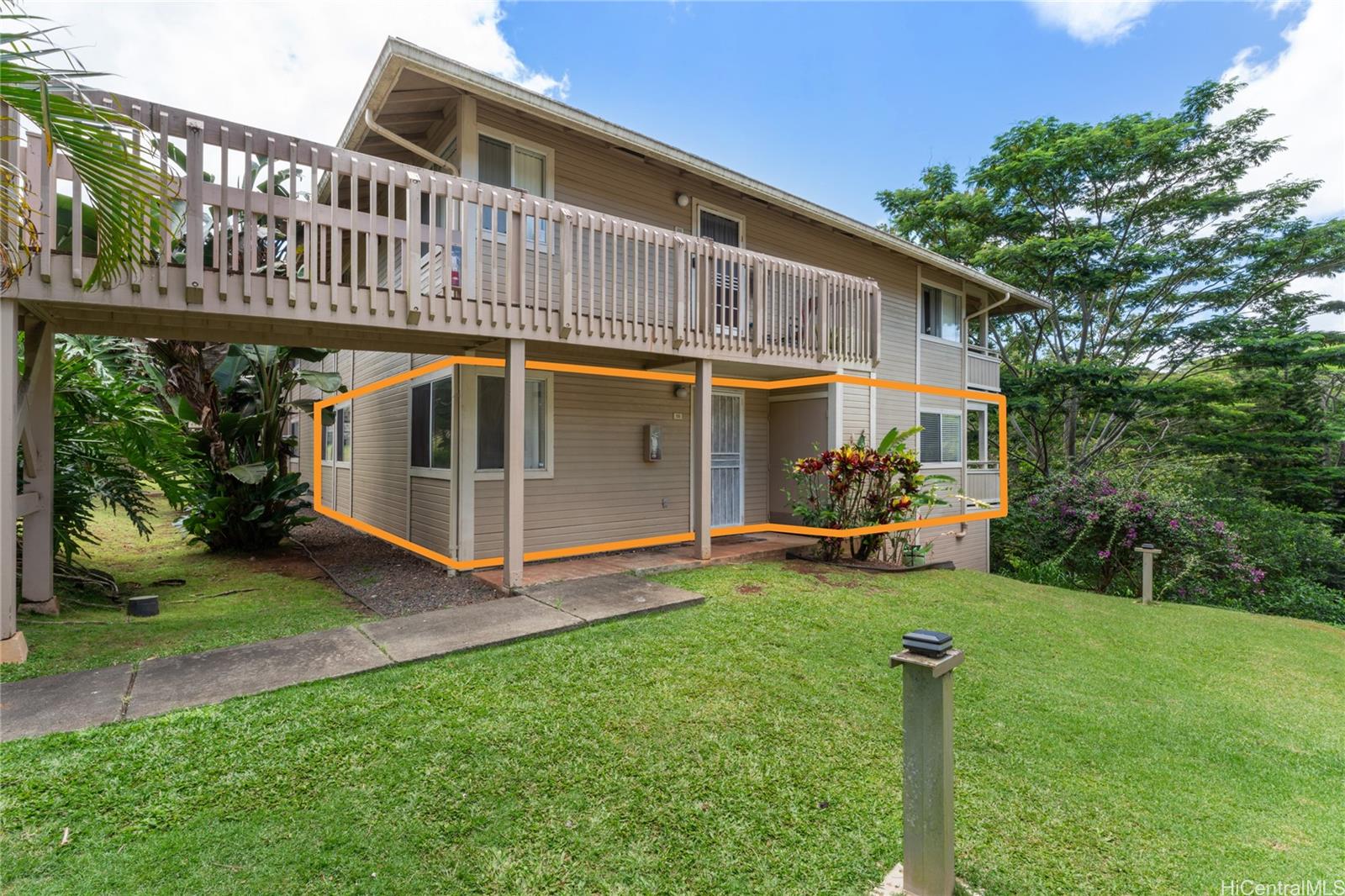 95-510 Wikao Street  Unit H106