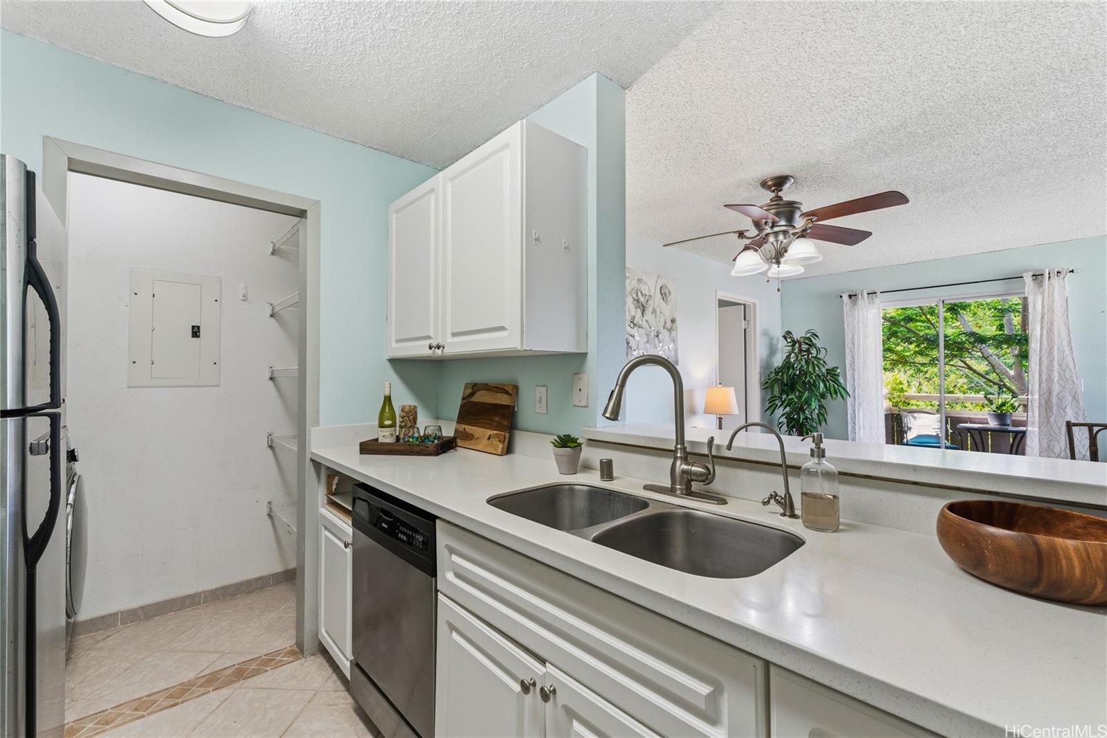 95-510 Wikao Street  Unit H106