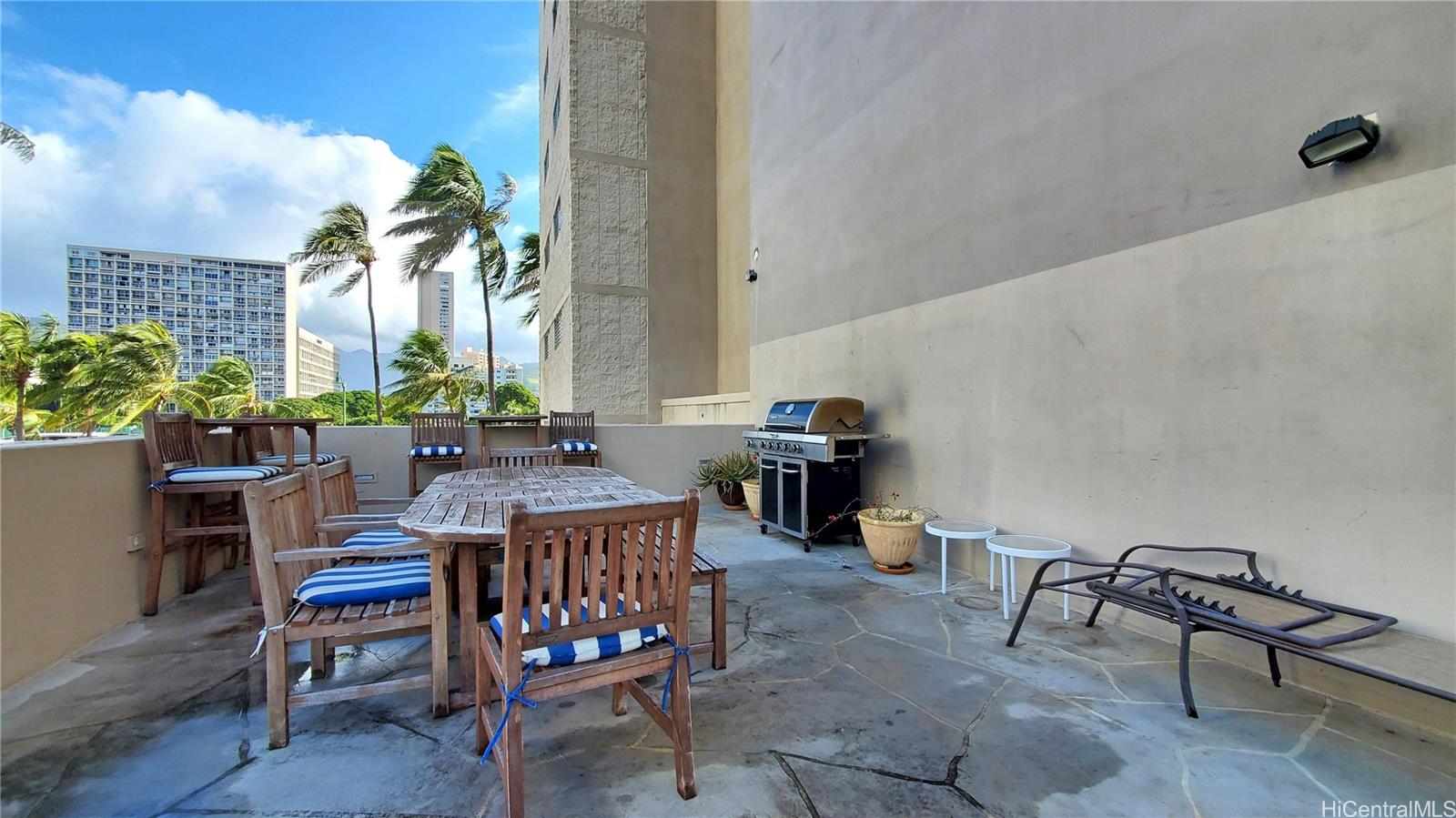 2115 Ala Wai Boulevard  Unit 804