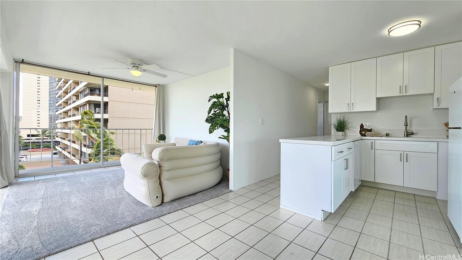 2115 Ala Wai Boulevard  Unit 804