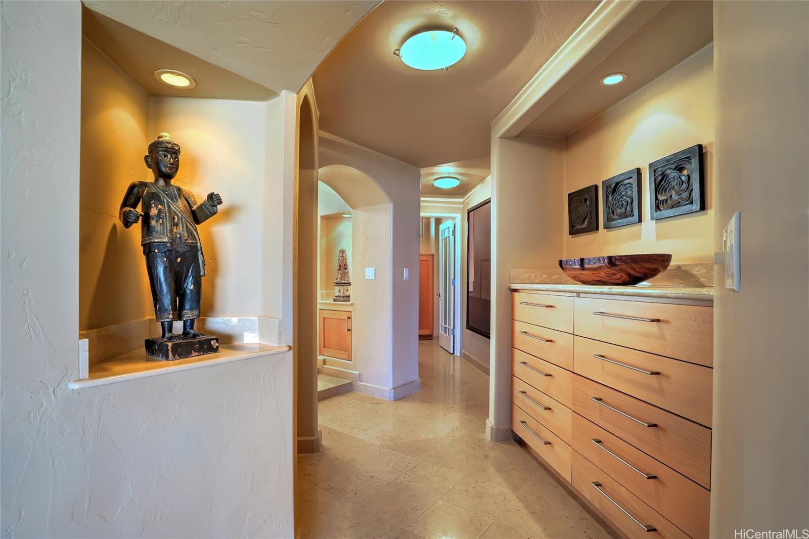 2801 Coconut Avenue  Unit 5 B/C