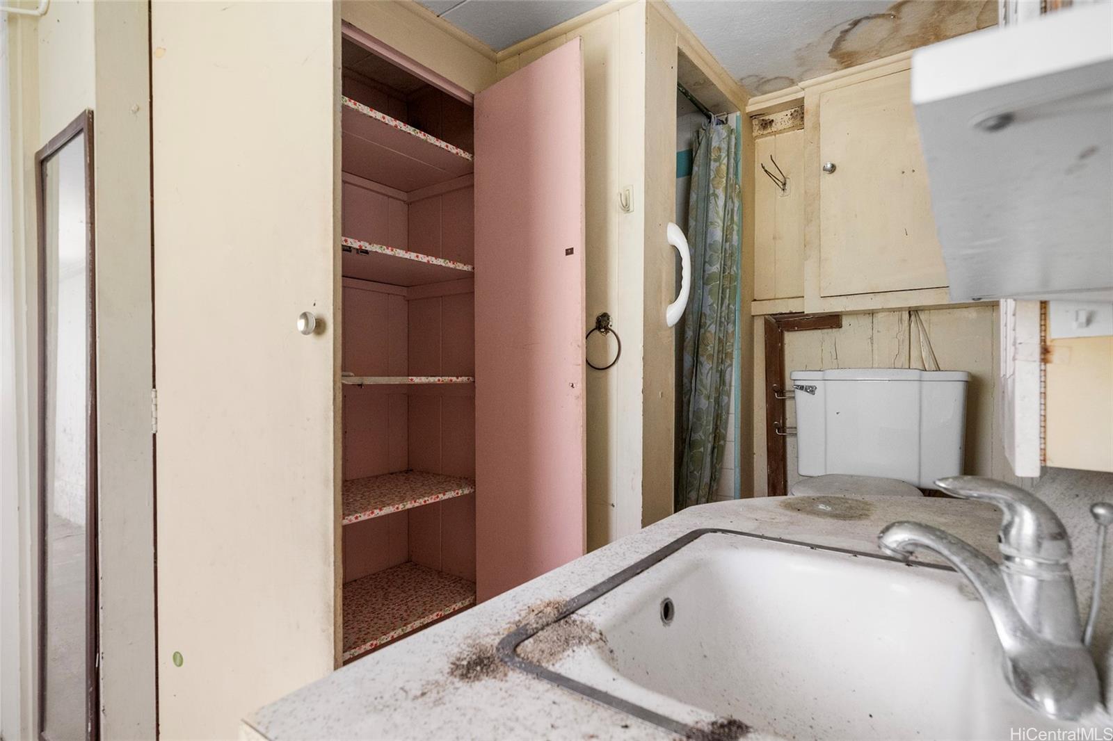 319 Kihapai Street  Unit C