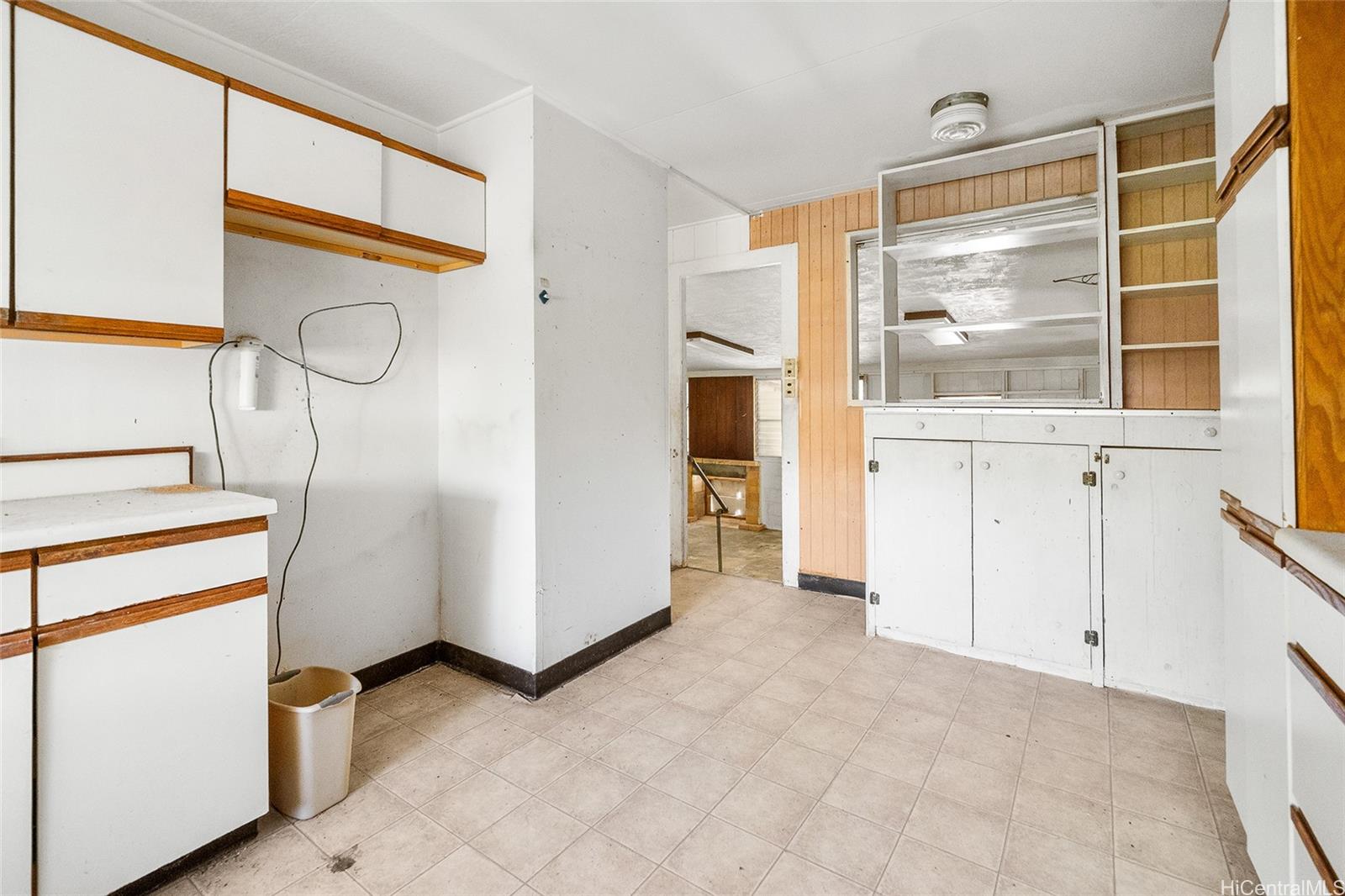 319 Kihapai Street  Unit C