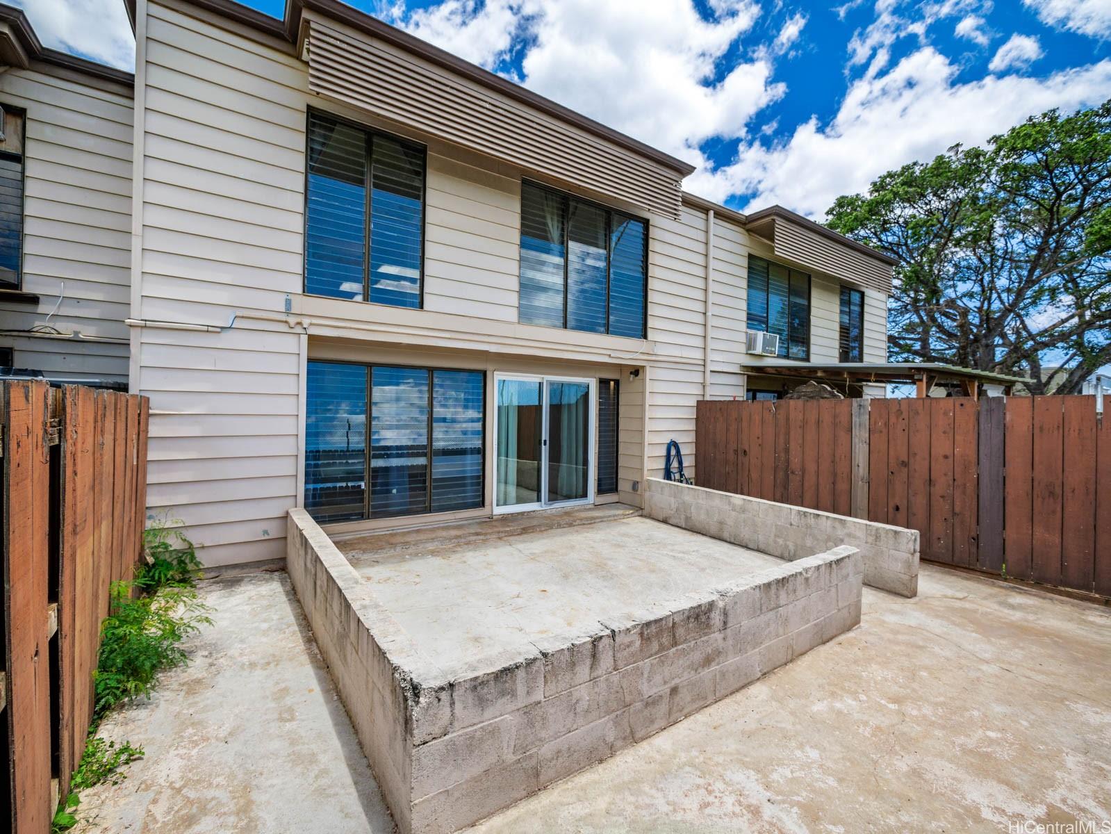 87-186 Helelua Street  Unit 2