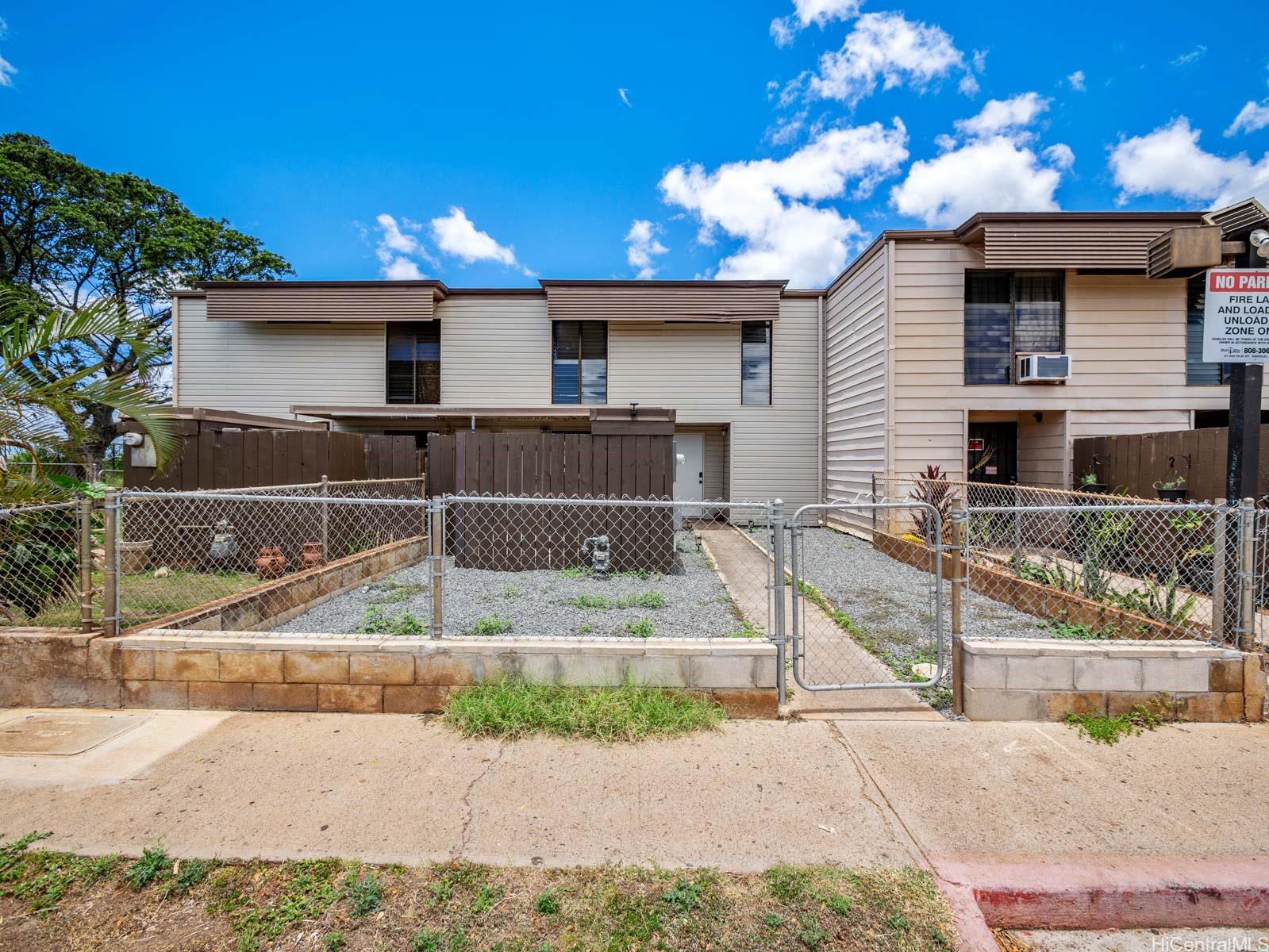 87-186 Helelua Street  Unit 2