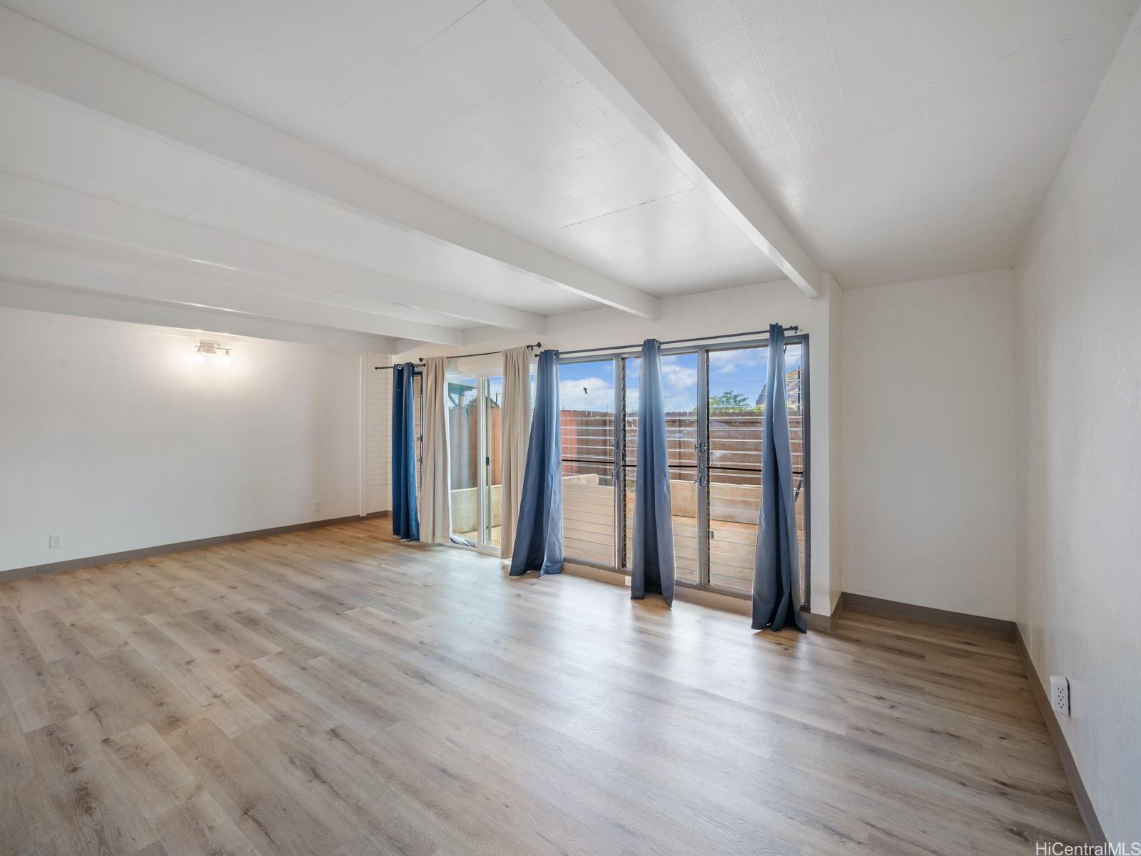 87-186 Helelua Street  Unit 2