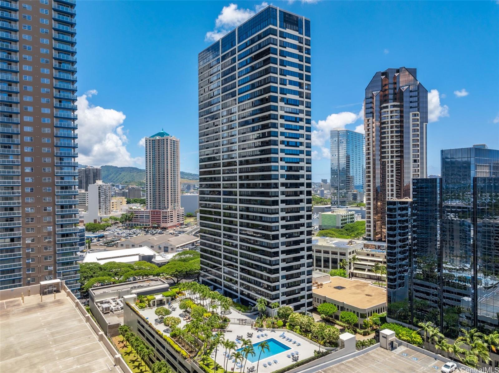 876 Curtis Street 1204