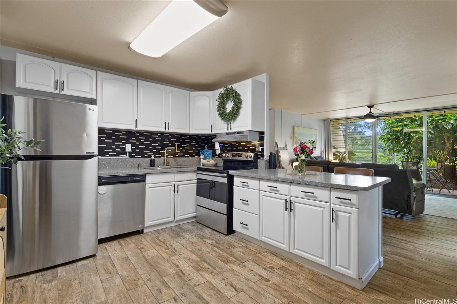 95-2044 Waikalani Place  Unit C102