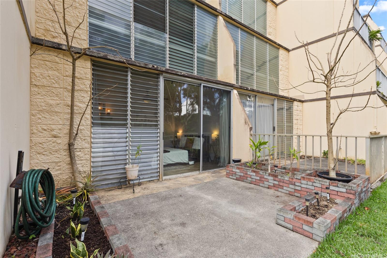 95-2044 Waikalani Place  Unit C102