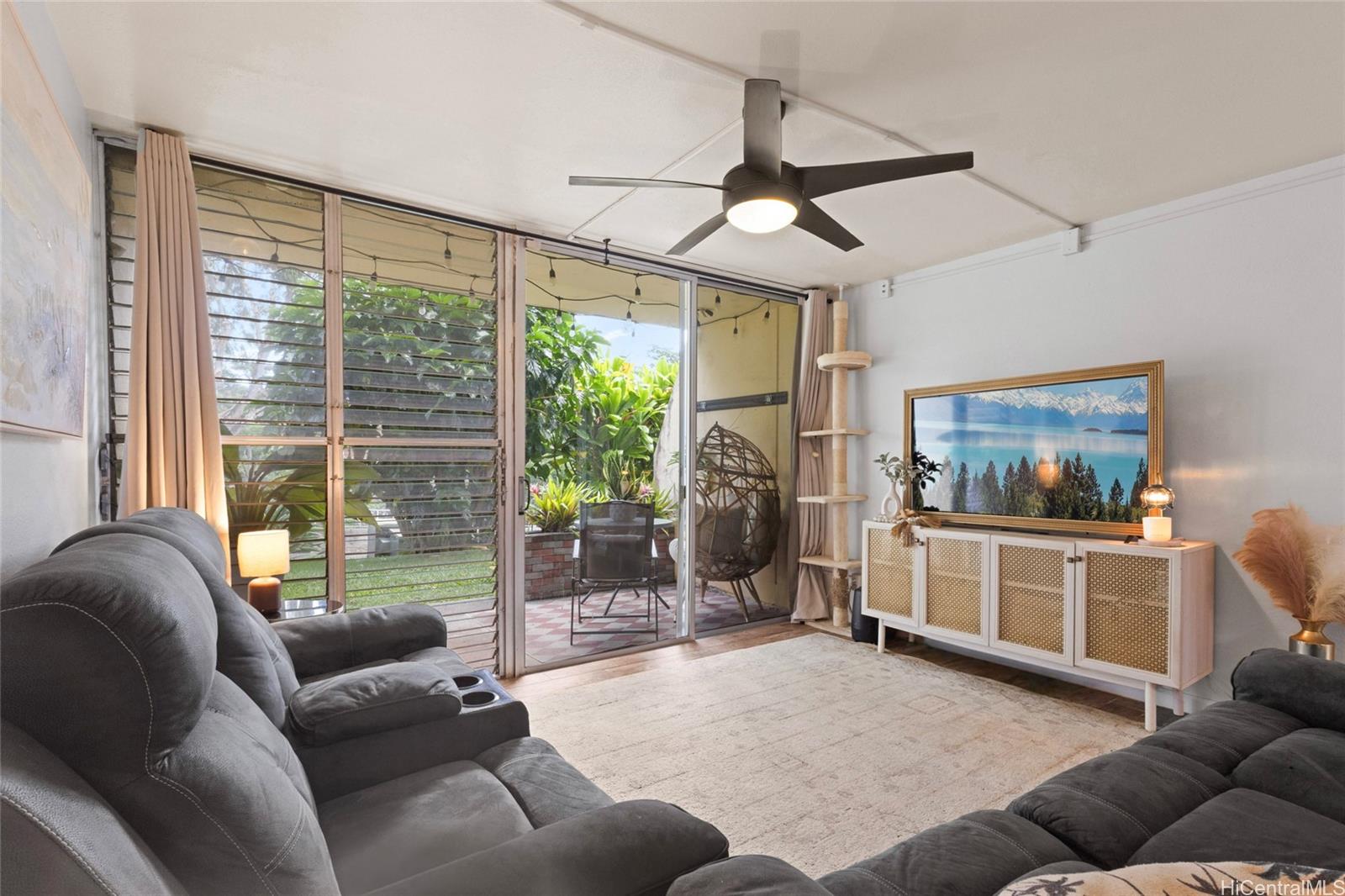 95-2044 Waikalani Place  Unit C102