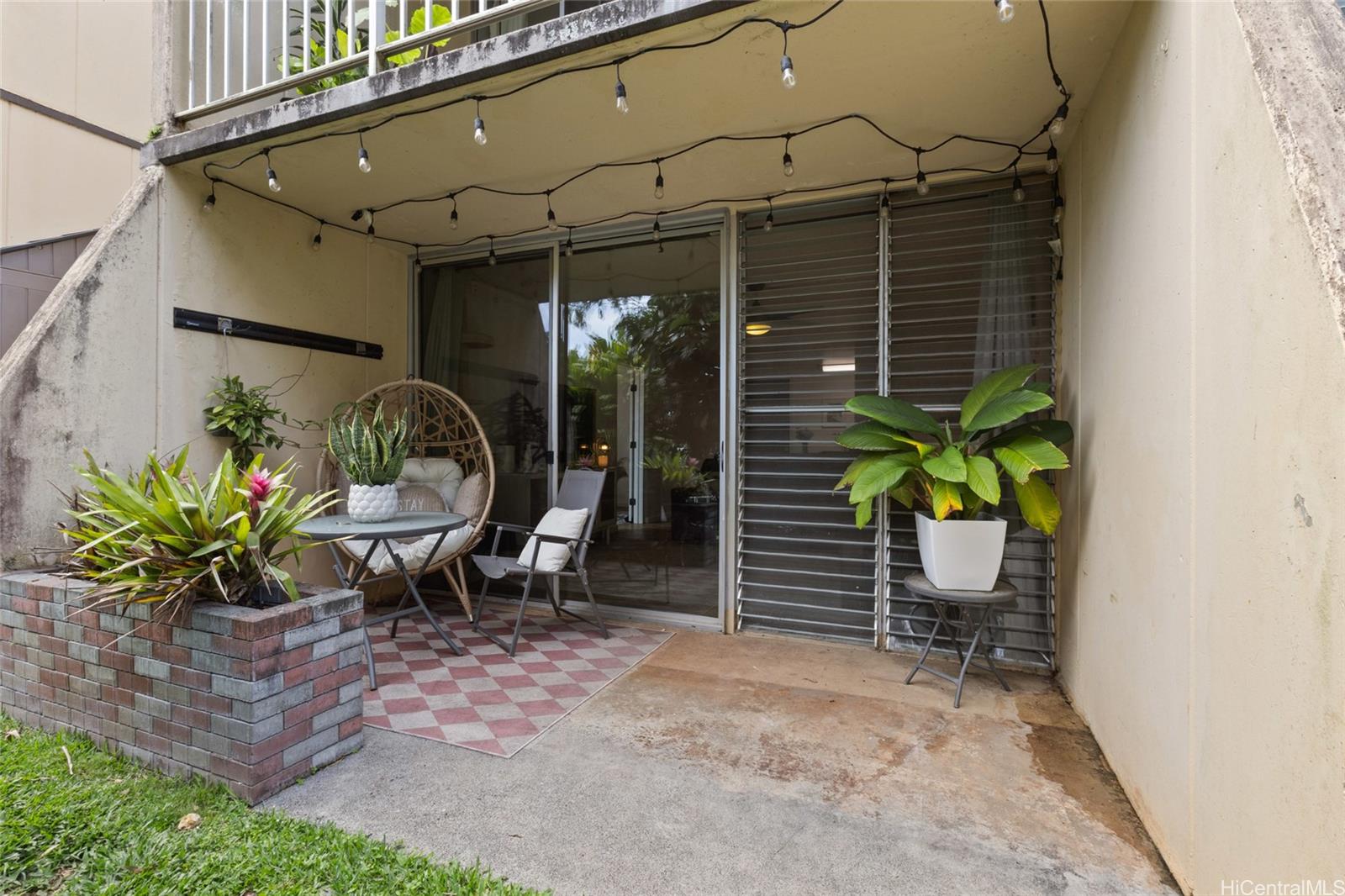 95-2044 Waikalani Place  Unit C102