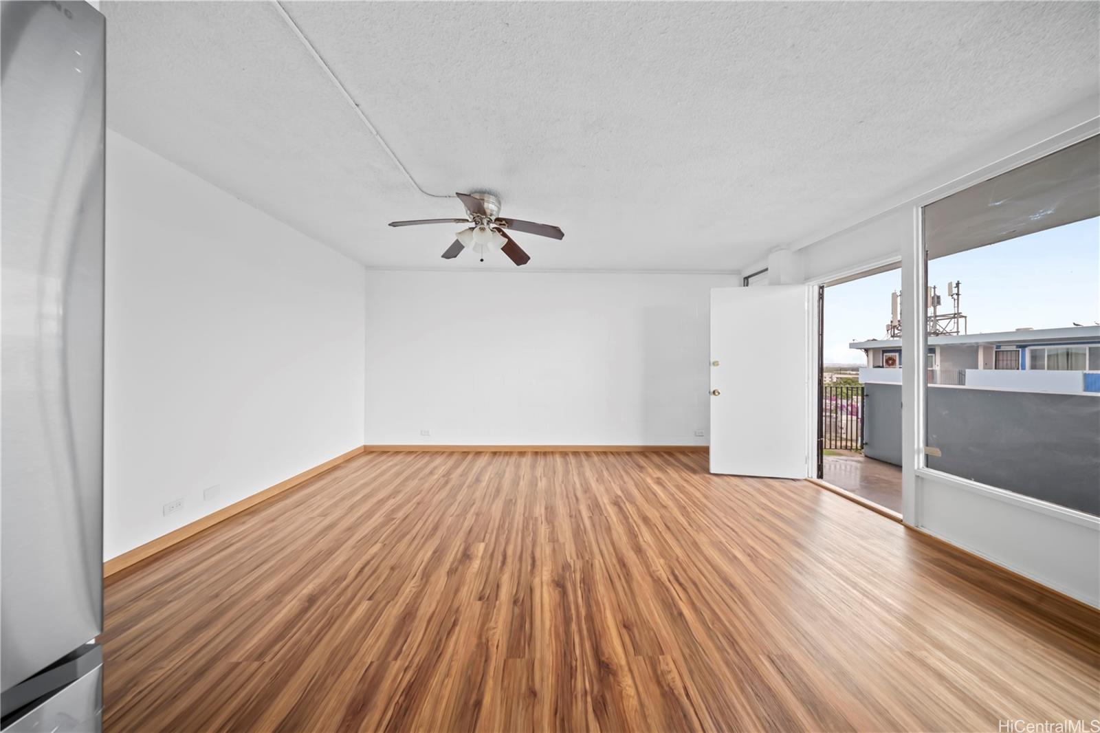 94-249 Waikele Road  Unit A304