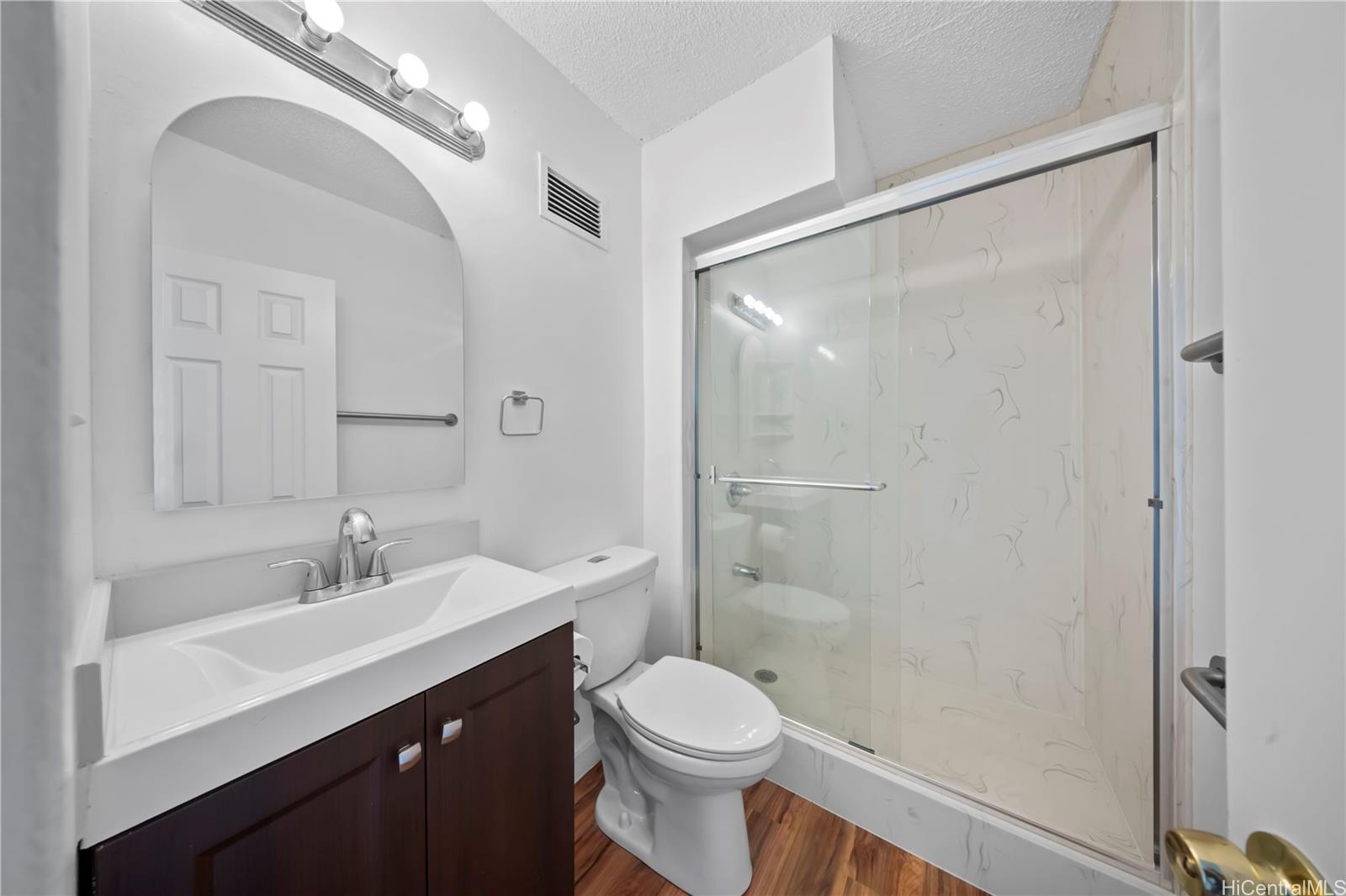 94-249 Waikele Road  Unit A304