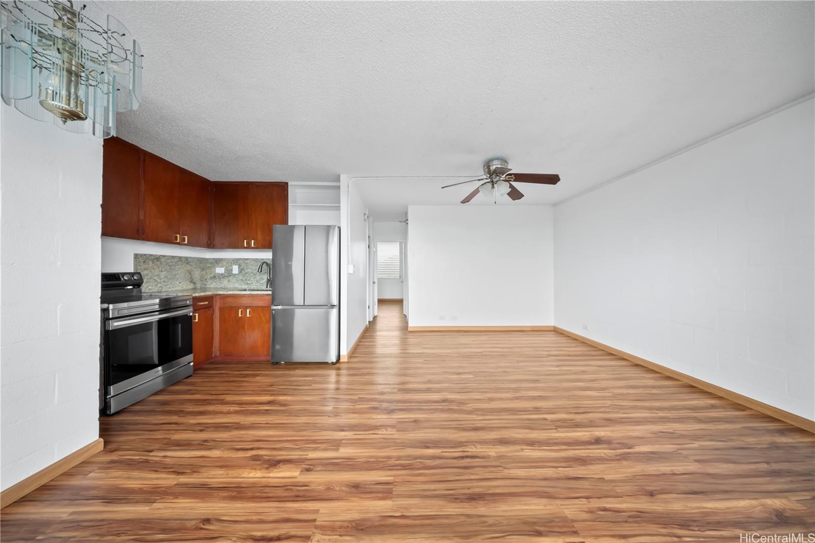 94-249 Waikele Road  Unit A304