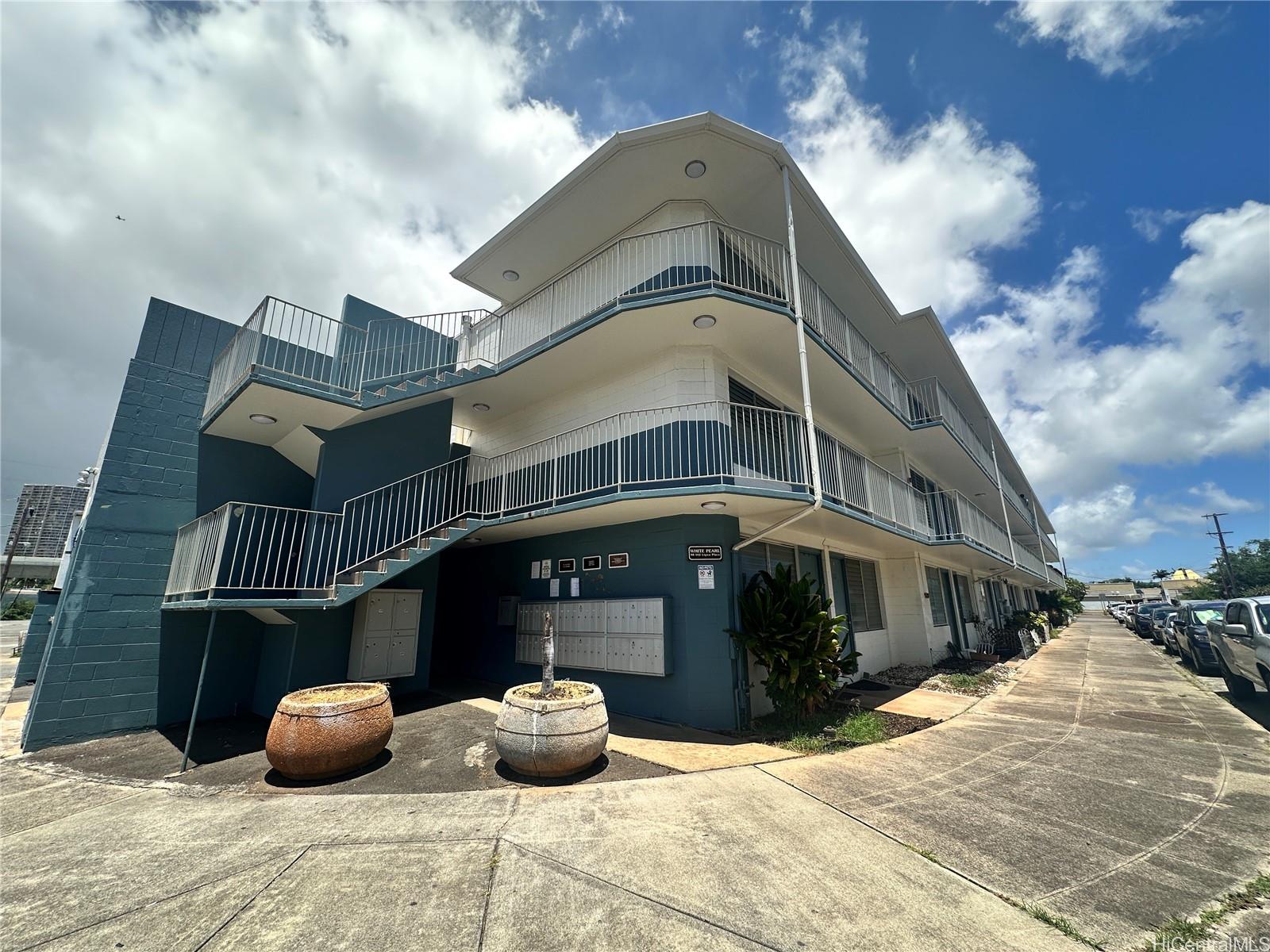 98-142 Lipoa Place  Unit 209