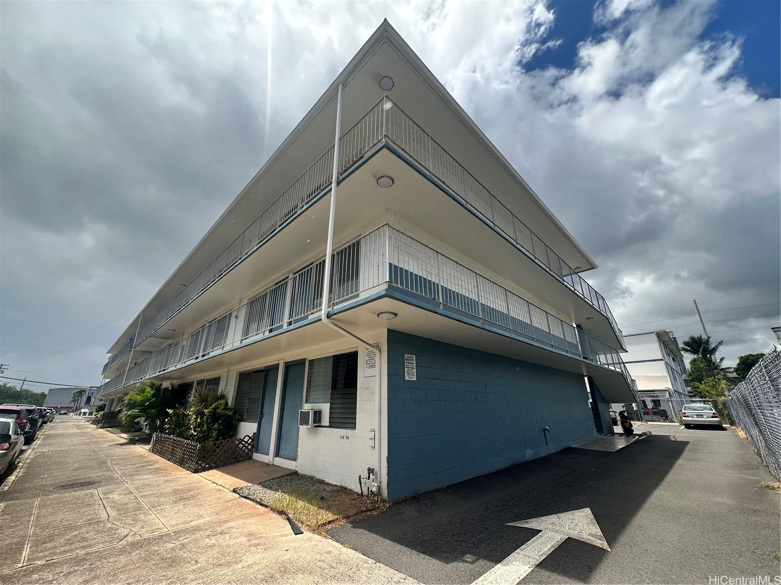 98-142 Lipoa Place  Unit 209