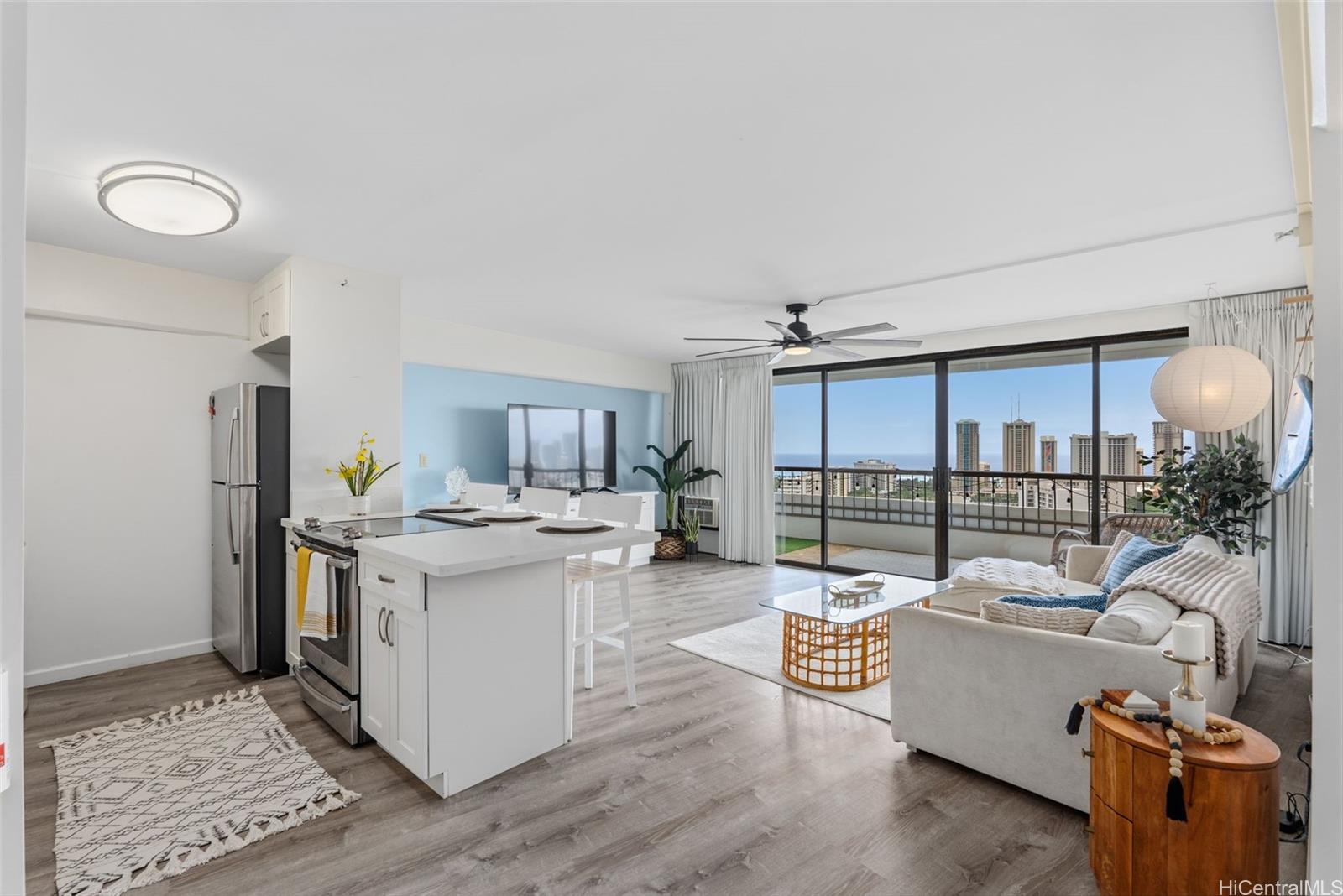 2333 Kapiolani Boulevard 2611