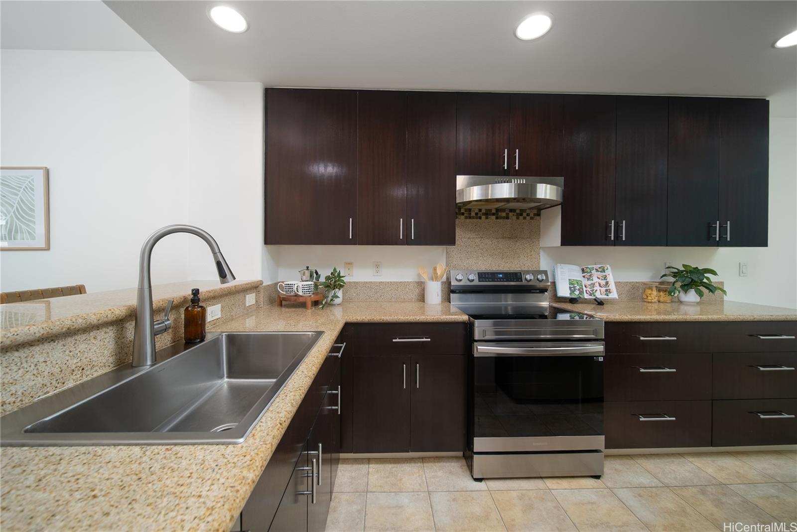 520 Lunalilo Home Road  Unit 6319