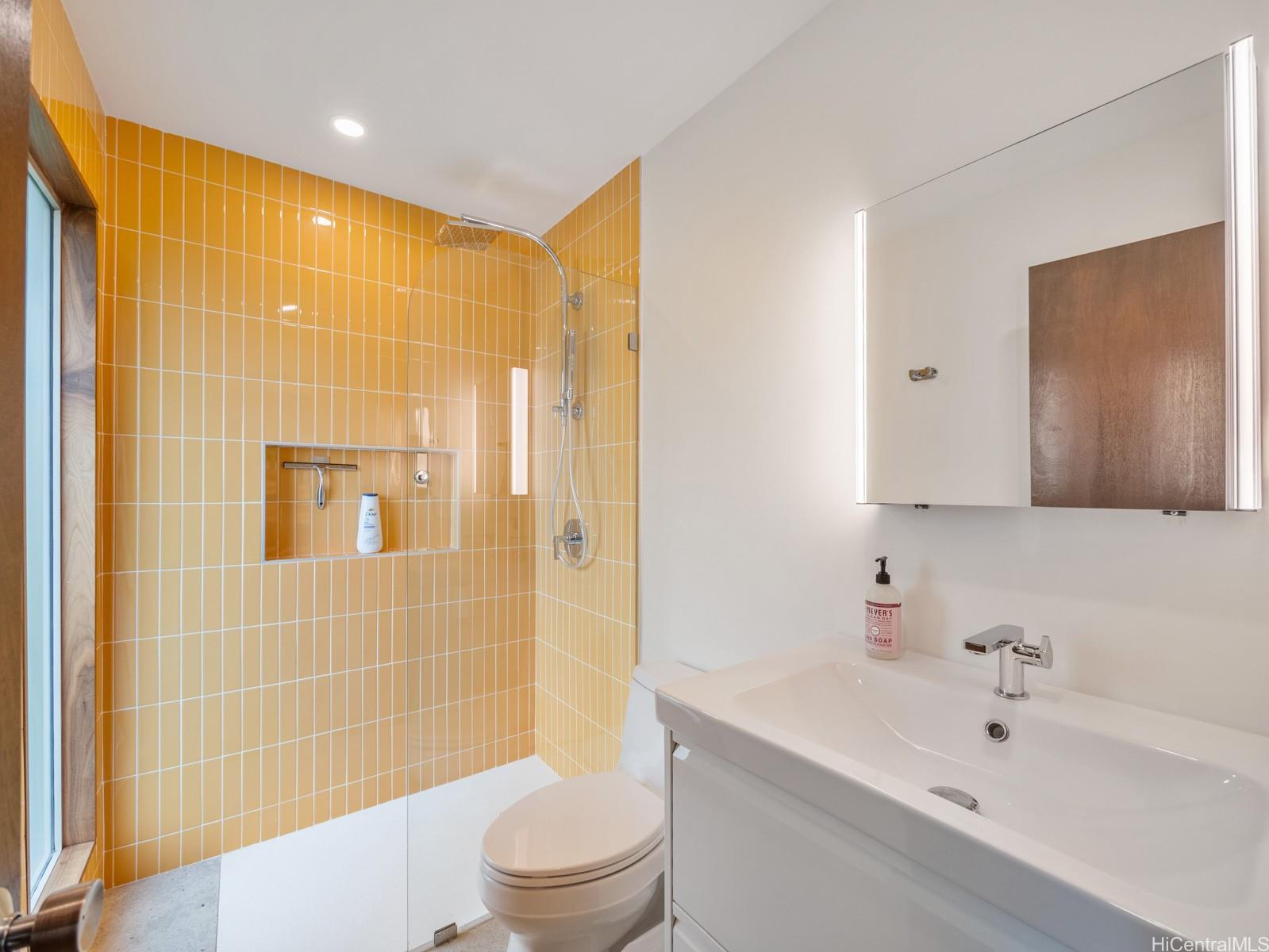 85 Mahiloa Place