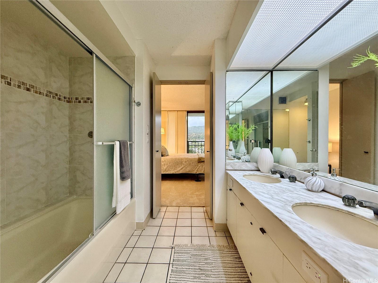 500 Lunalilo Home Road  Unit 25B