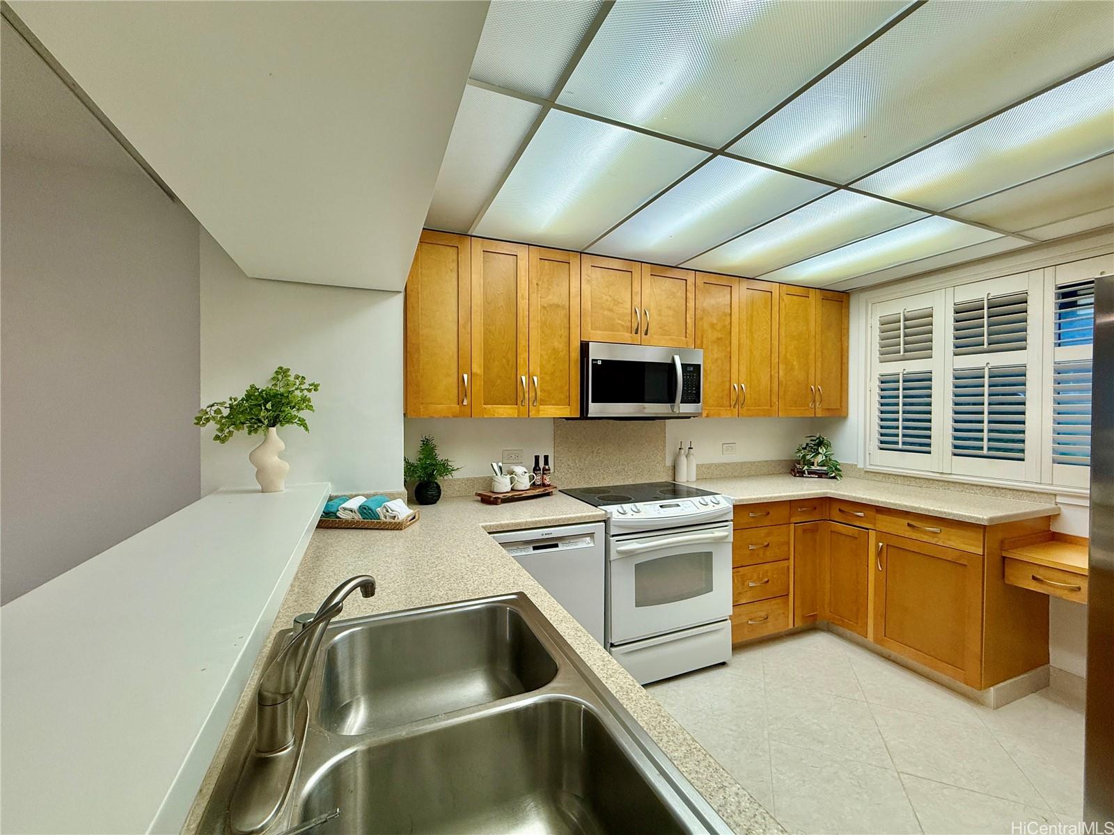 500 Lunalilo Home Road  Unit 25B