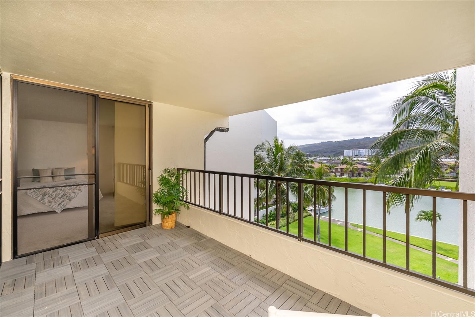500 Lunalilo Home Road  Unit 25B