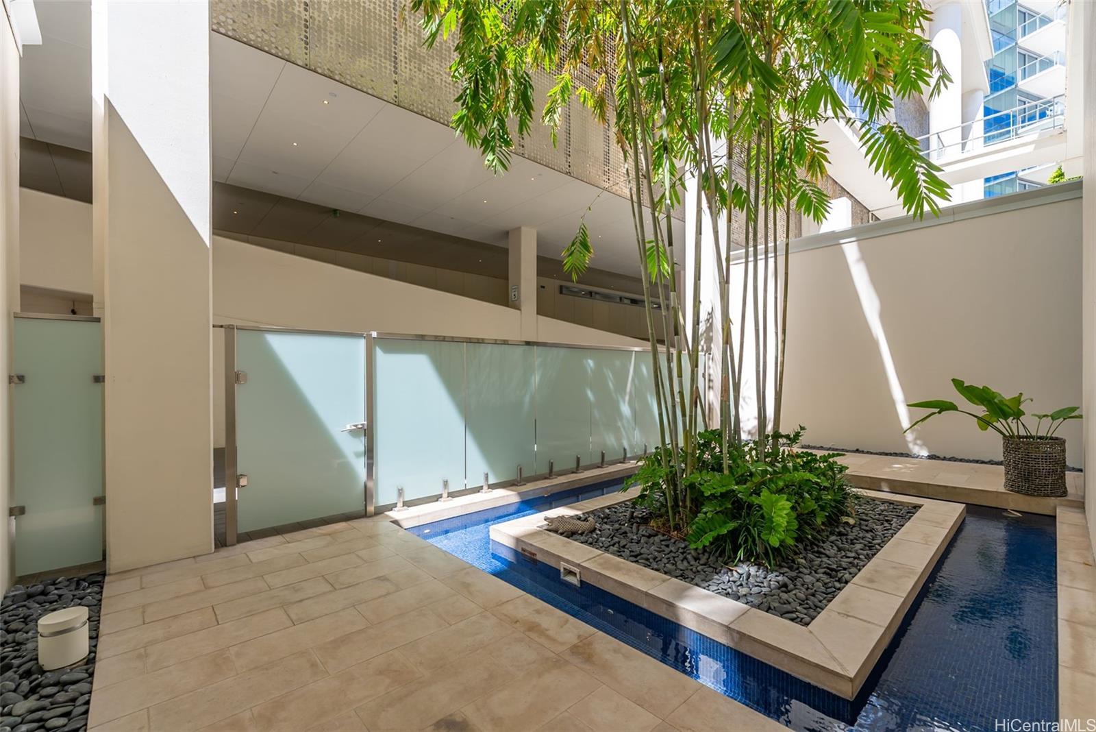 1118 Ala Moana Boulevard  Unit 4