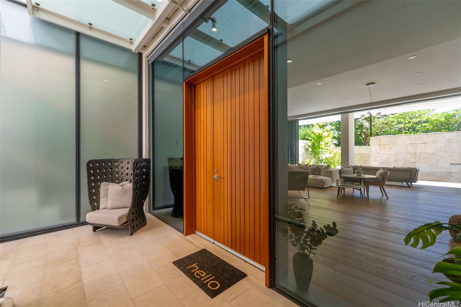1118 Ala Moana Boulevard  Unit 4