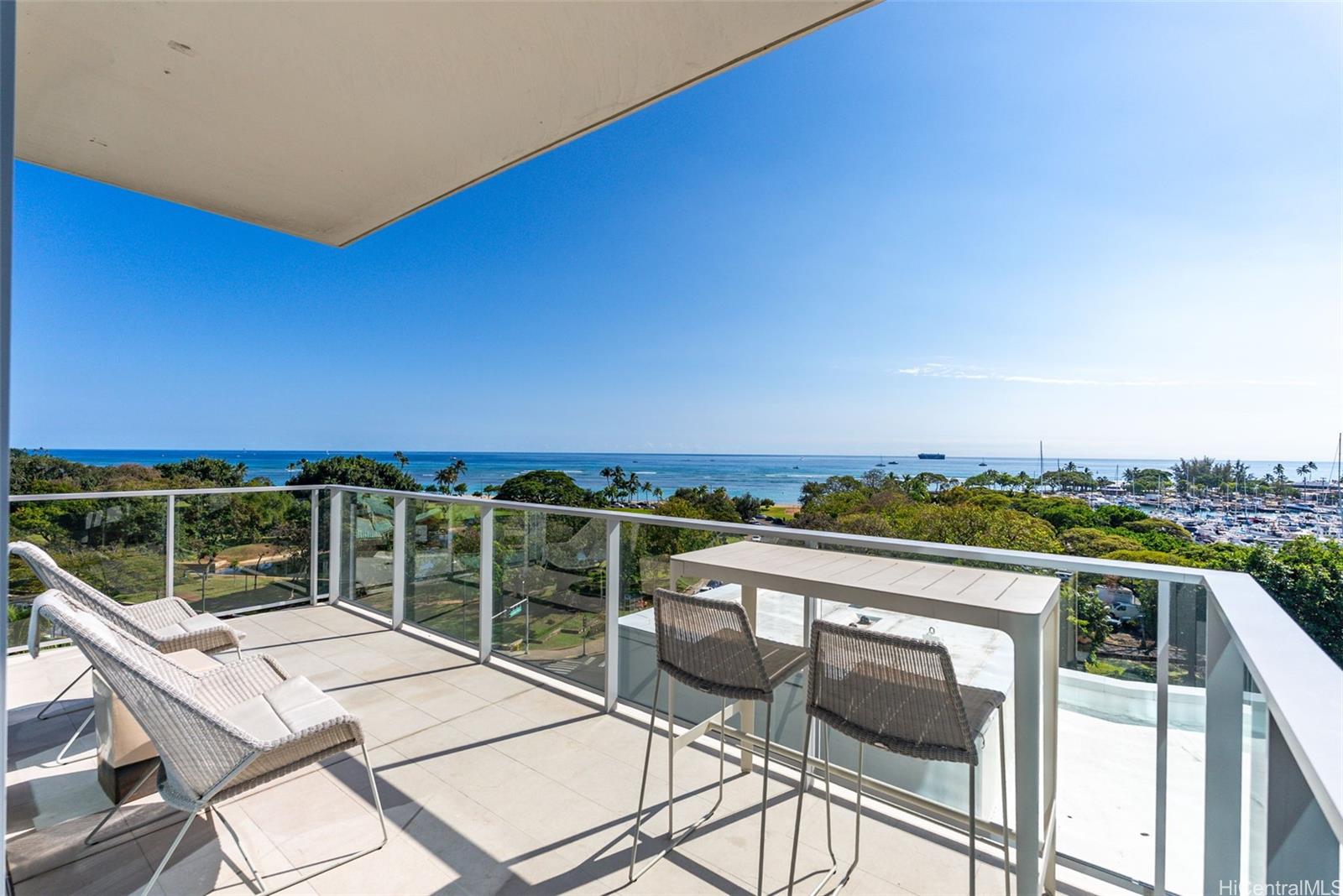 1118 Ala Moana Boulevard  Unit 4