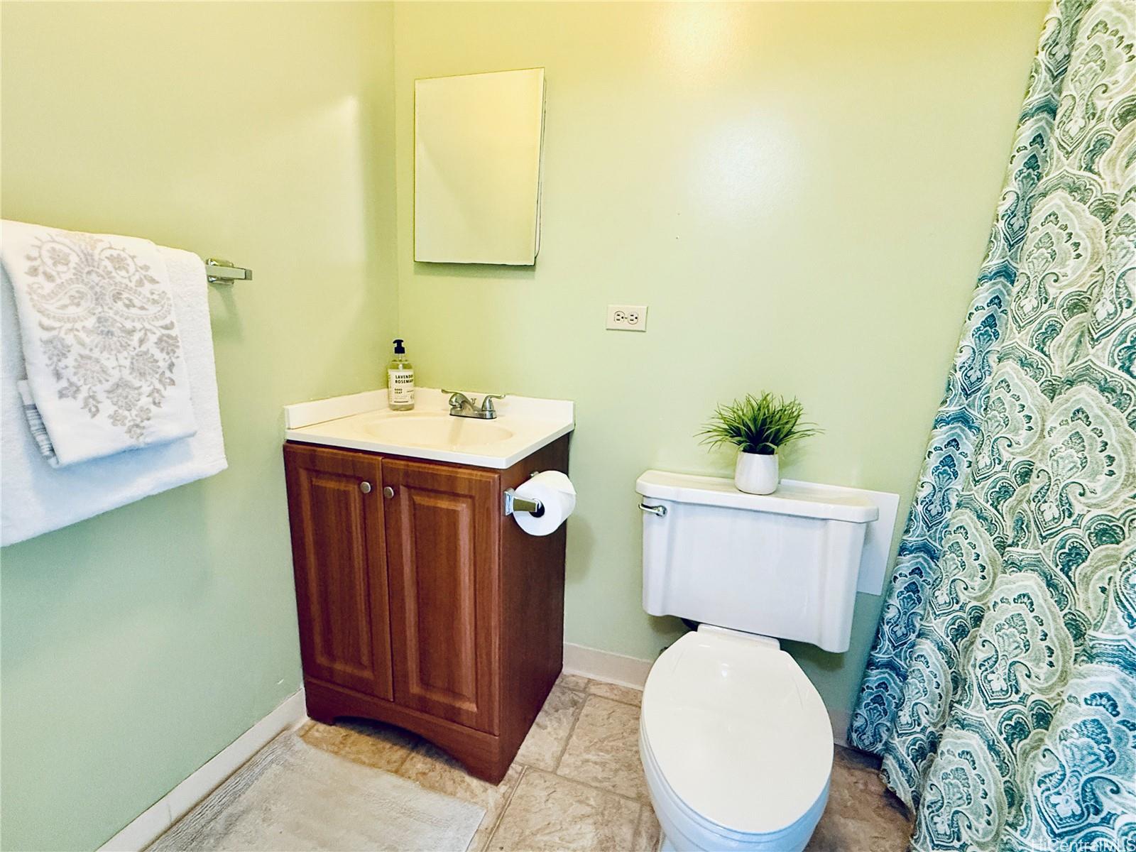 2474 Kapiolani Boulevard  Unit 1104
