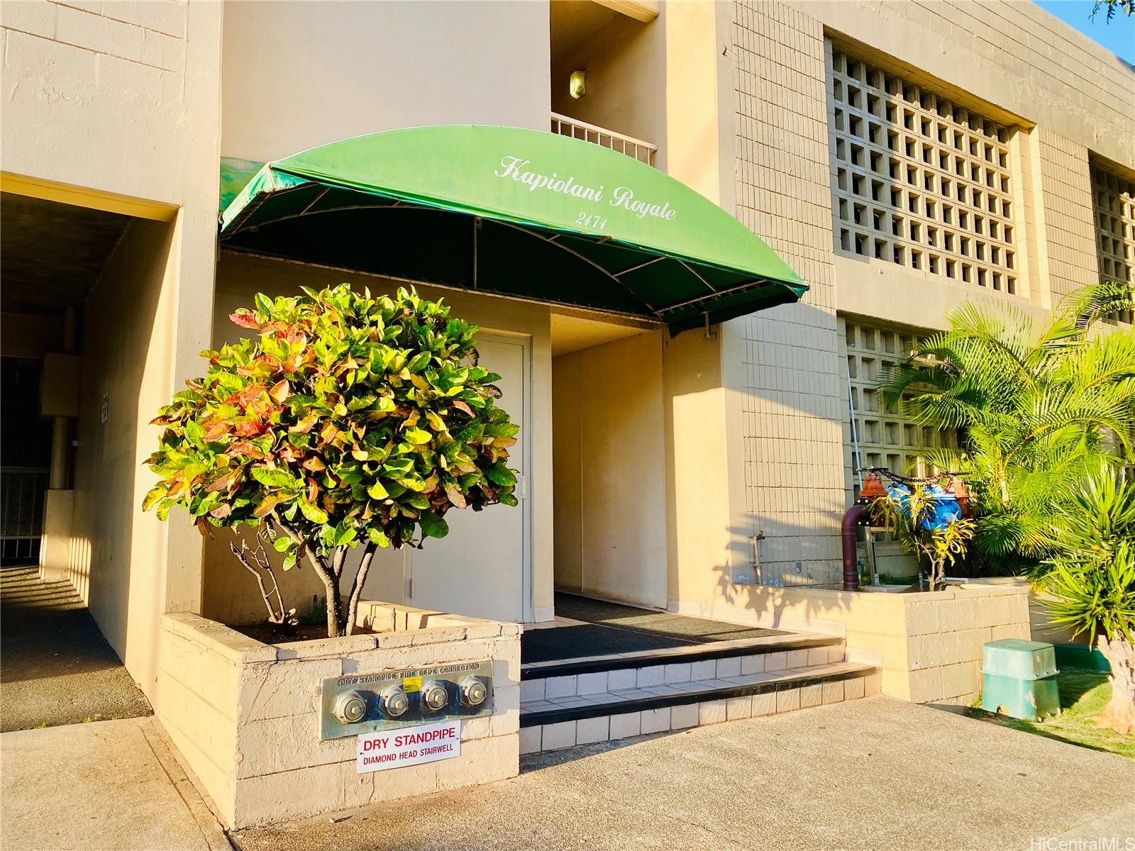 2474 Kapiolani Boulevard  Unit 1104