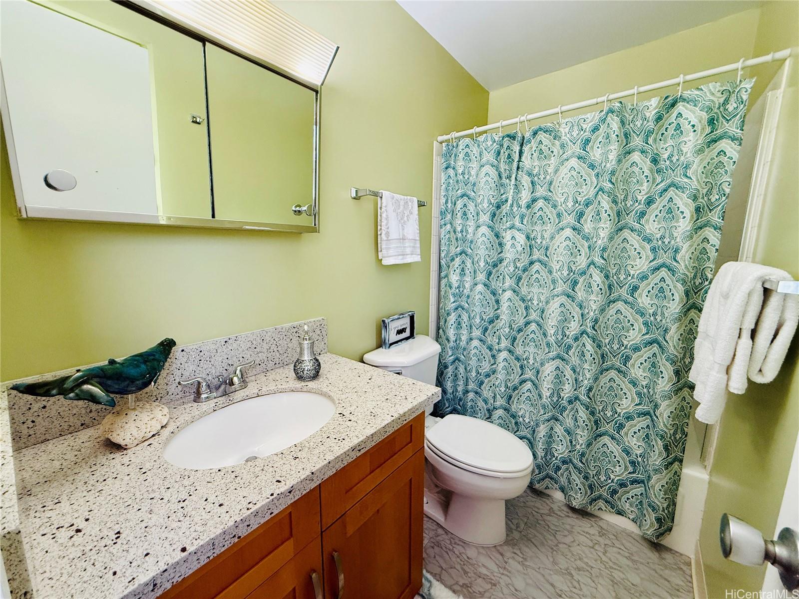2474 Kapiolani Boulevard  Unit 1104