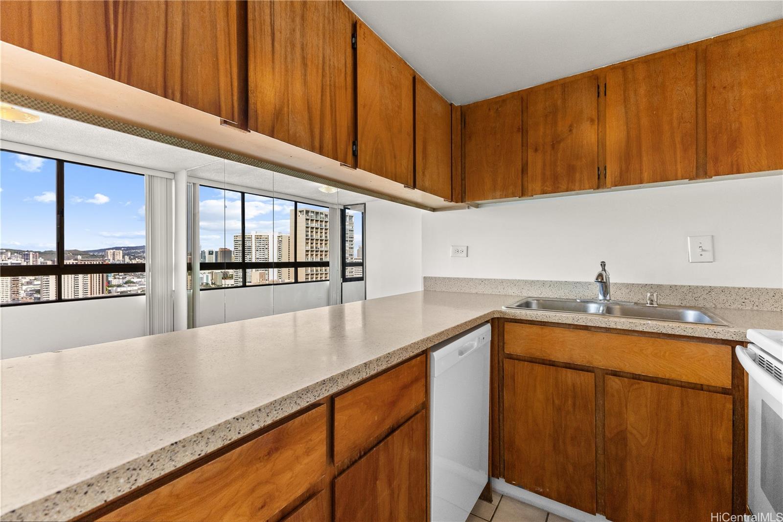 2499 Kapiolani Boulevard  Unit 2604