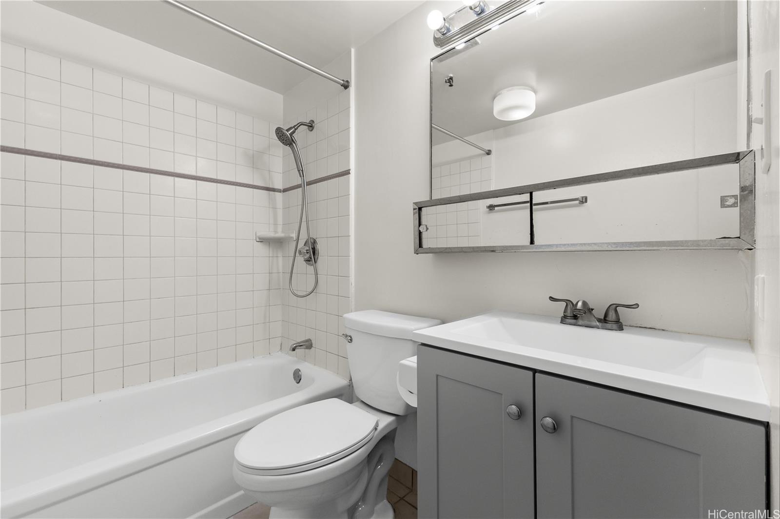 2499 Kapiolani Boulevard  Unit 2604