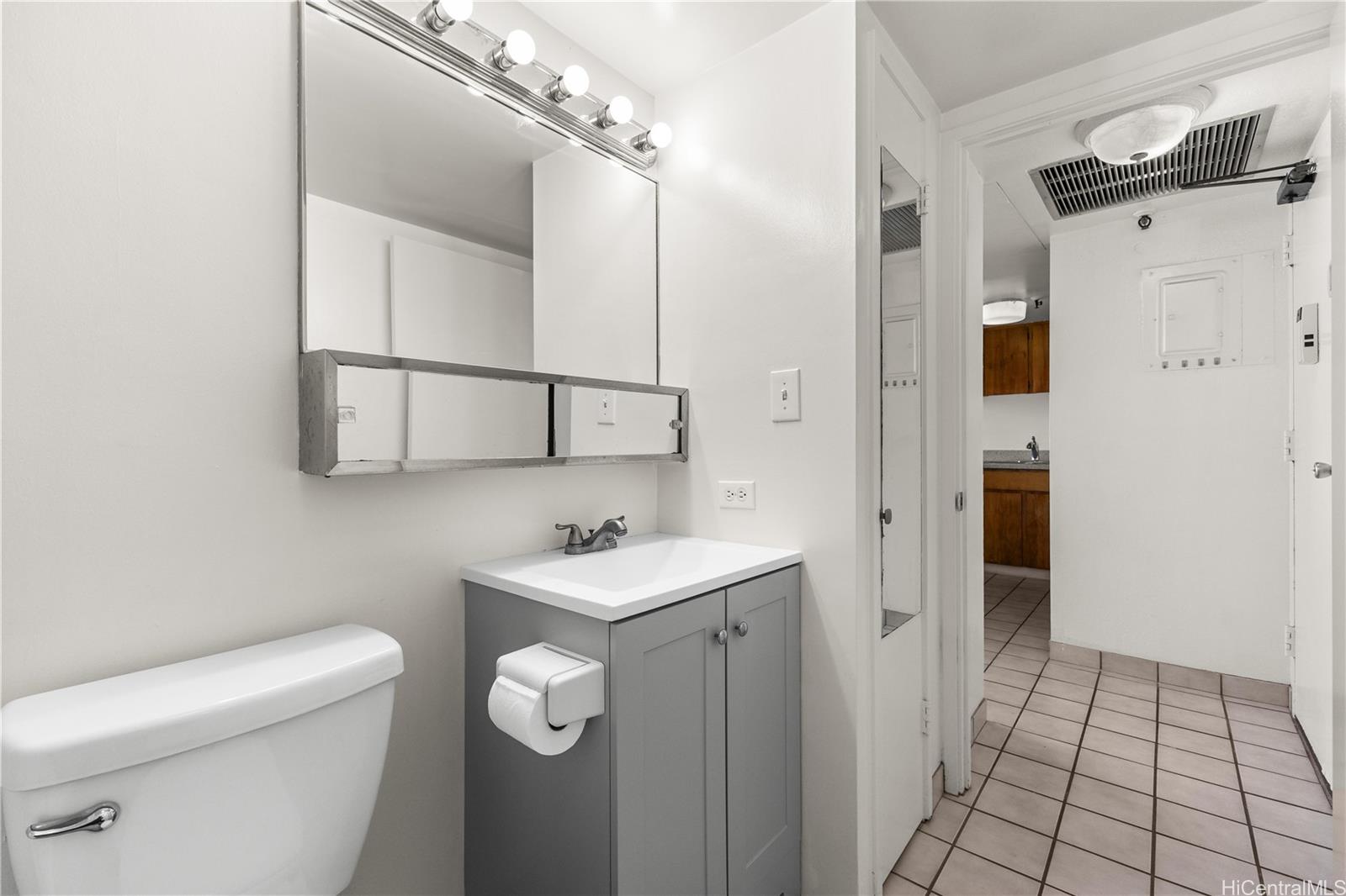 2499 Kapiolani Boulevard  Unit 2604