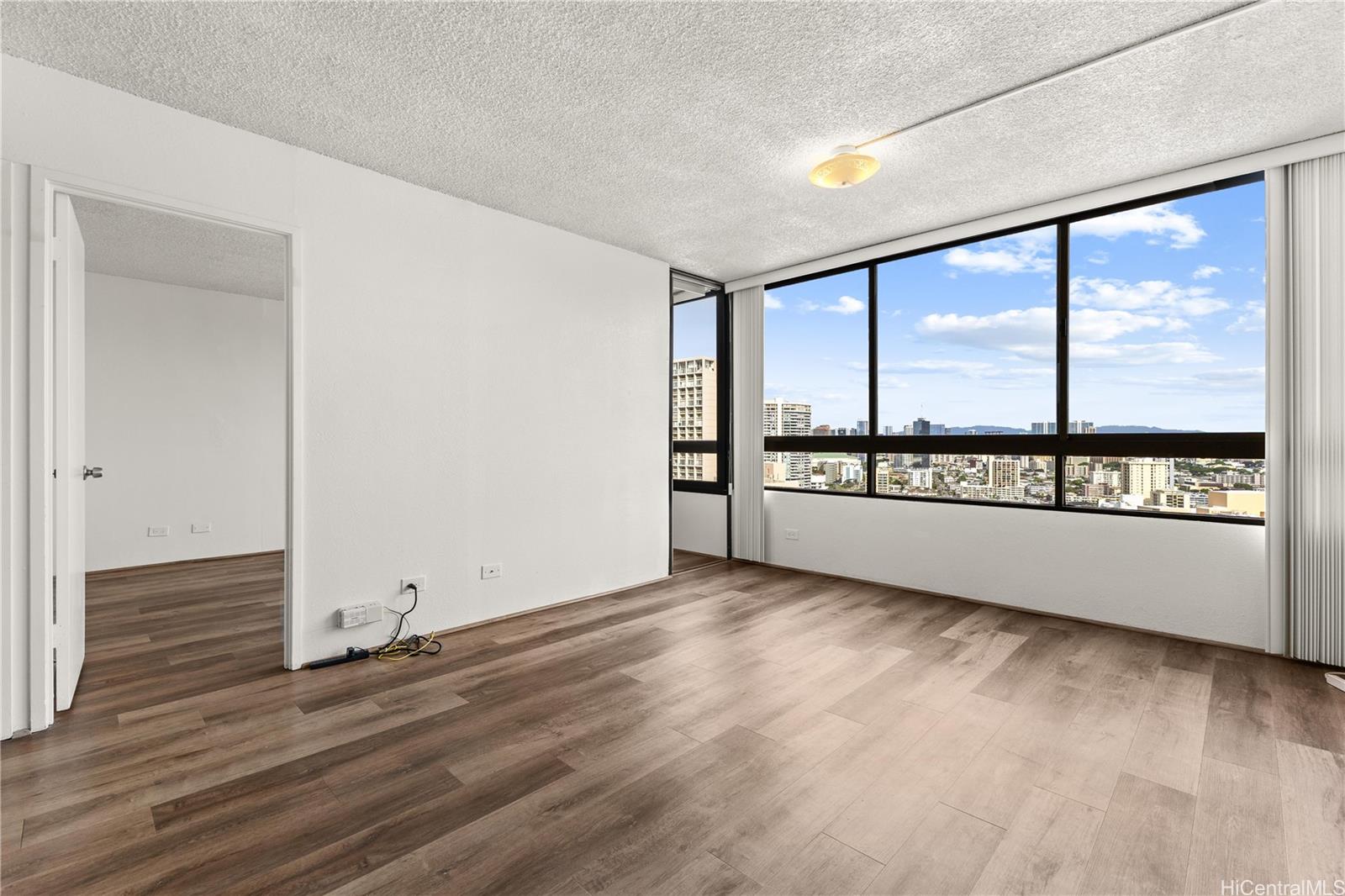 2499 Kapiolani Boulevard  Unit 2604