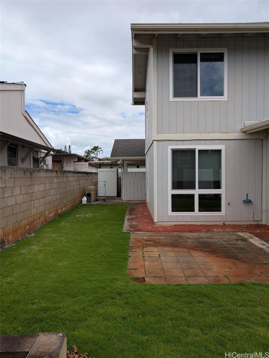 Photo 19 of 23