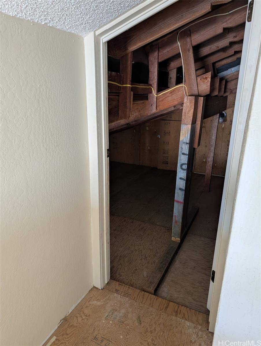 Photo 5 of 23