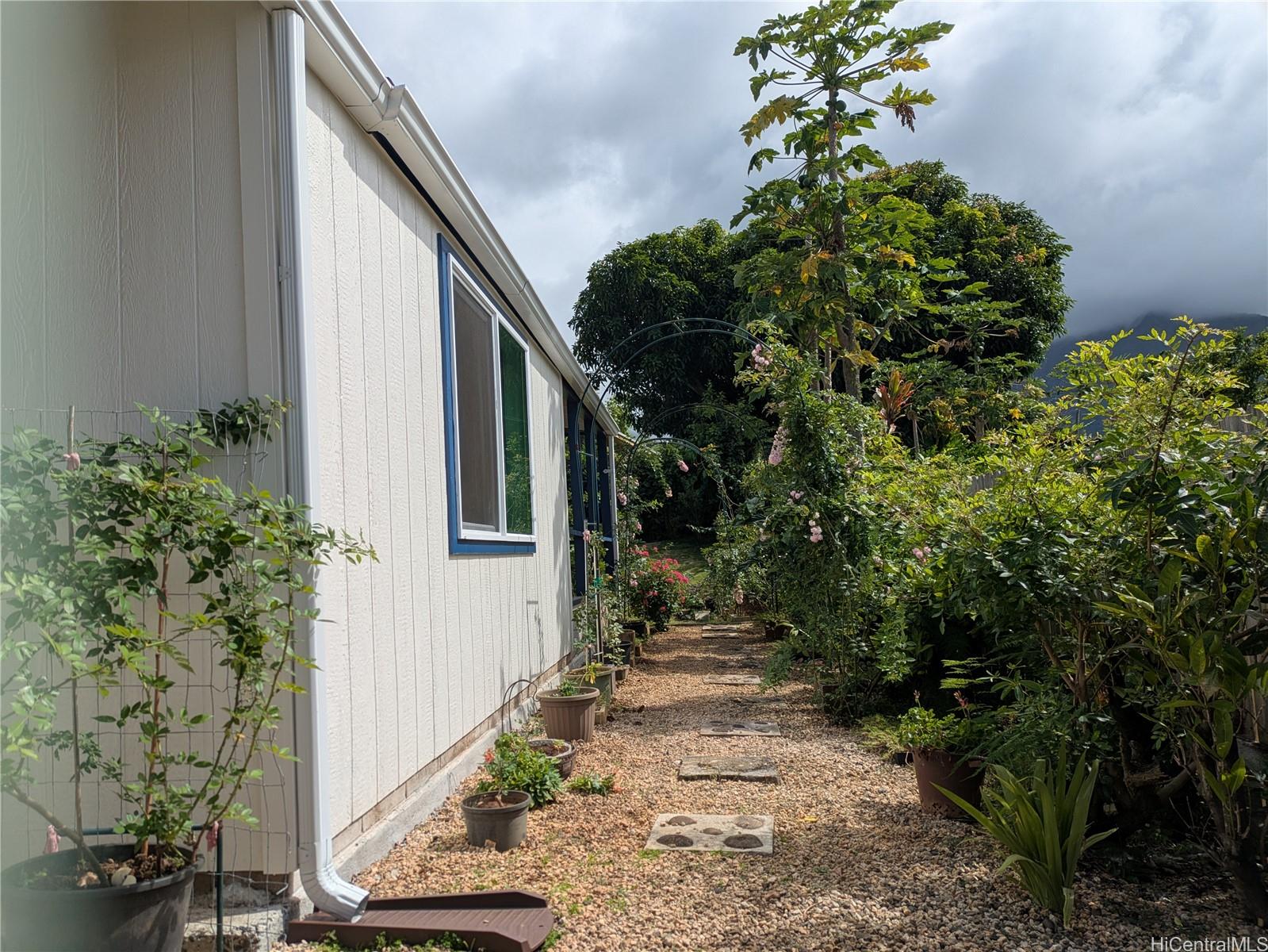 614 Ululani Street