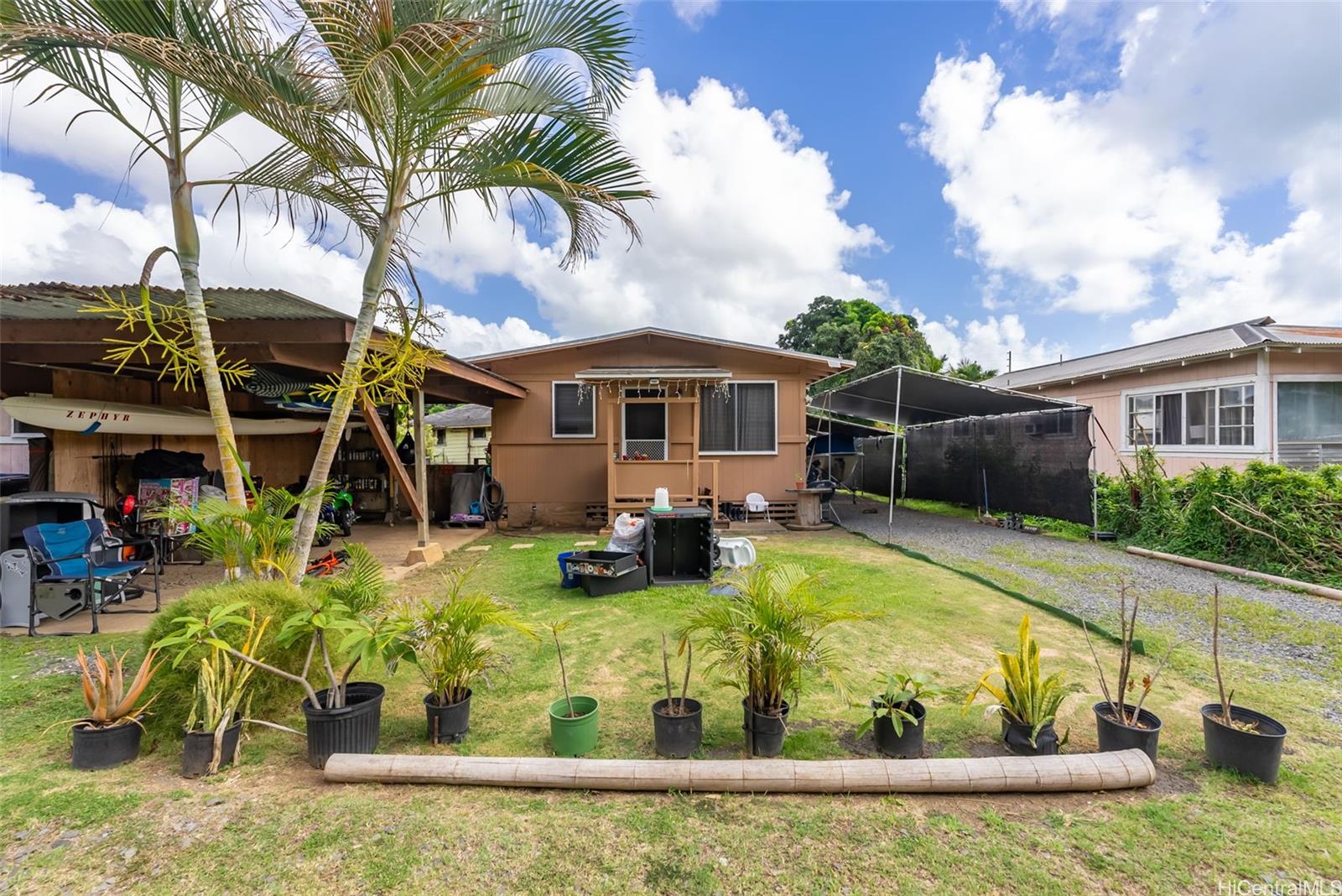 41-1702 Kalanianaole Highway