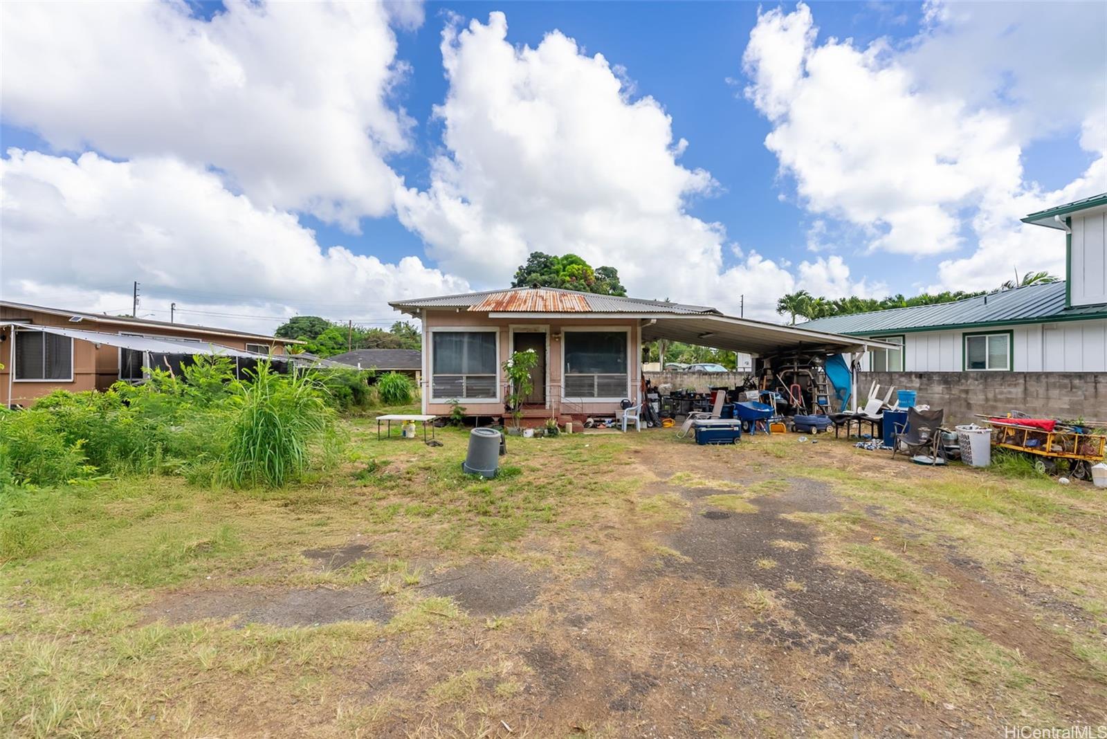 41-1702 Kalanianaole Highway