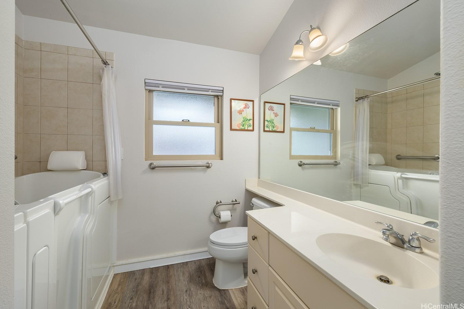 92-7127 Elele Street  Unit 203